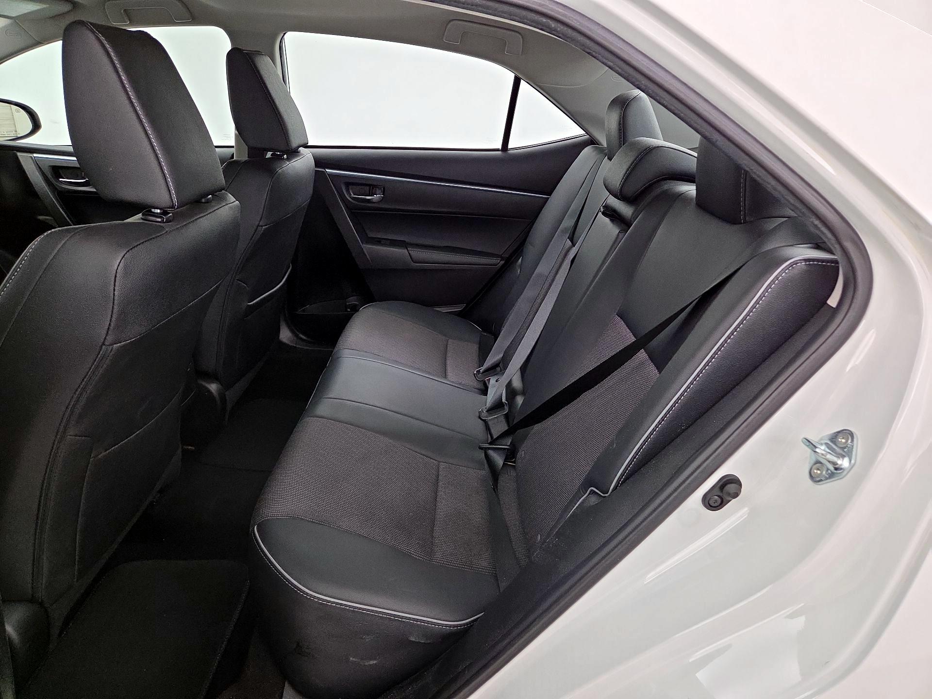 Thumbnail: 2016 Toyota Corolla - 19