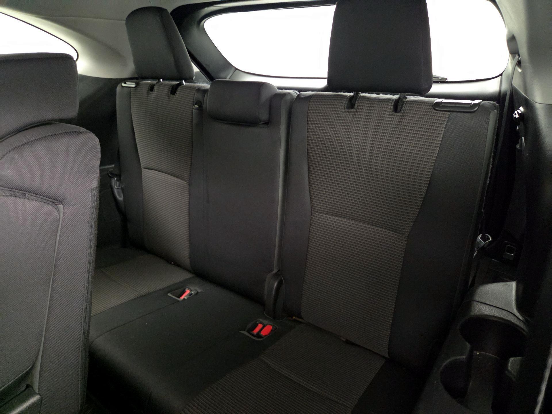 Thumbnail: 2022 Toyota Highlander - 20