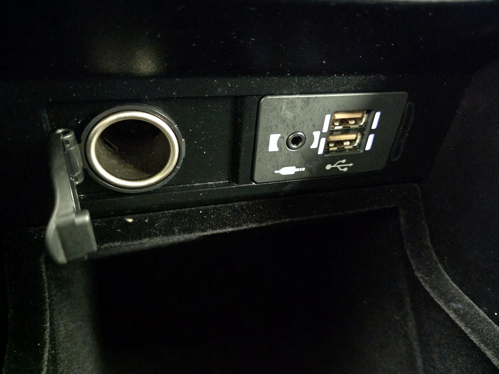 Thumbnail: 2021 Lexus RX - 18