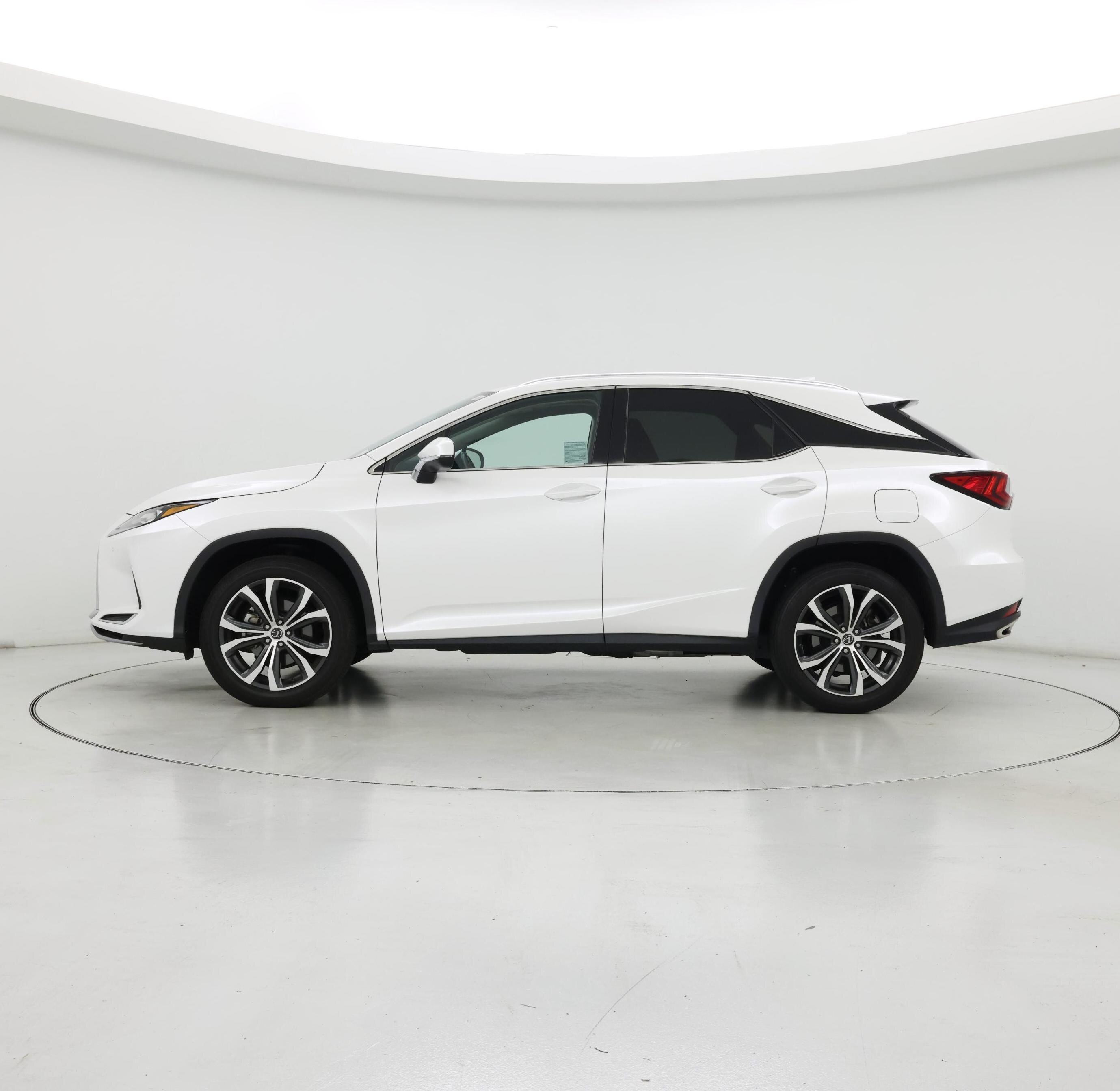 Thumbnail: 2021 Lexus RX - 3
