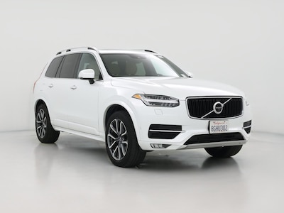 White 2019 Volvo XC90 T6 Momentum