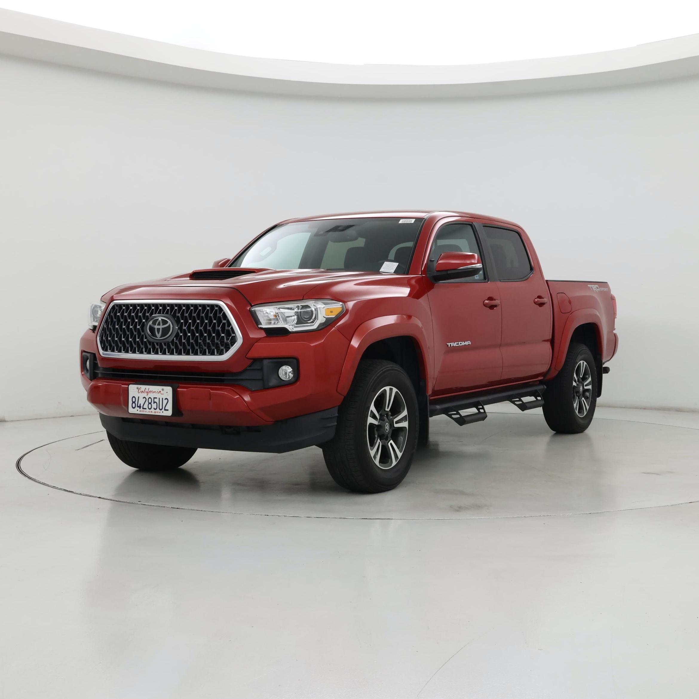 Thumbnail: 2019 Toyota Tacoma - 4
