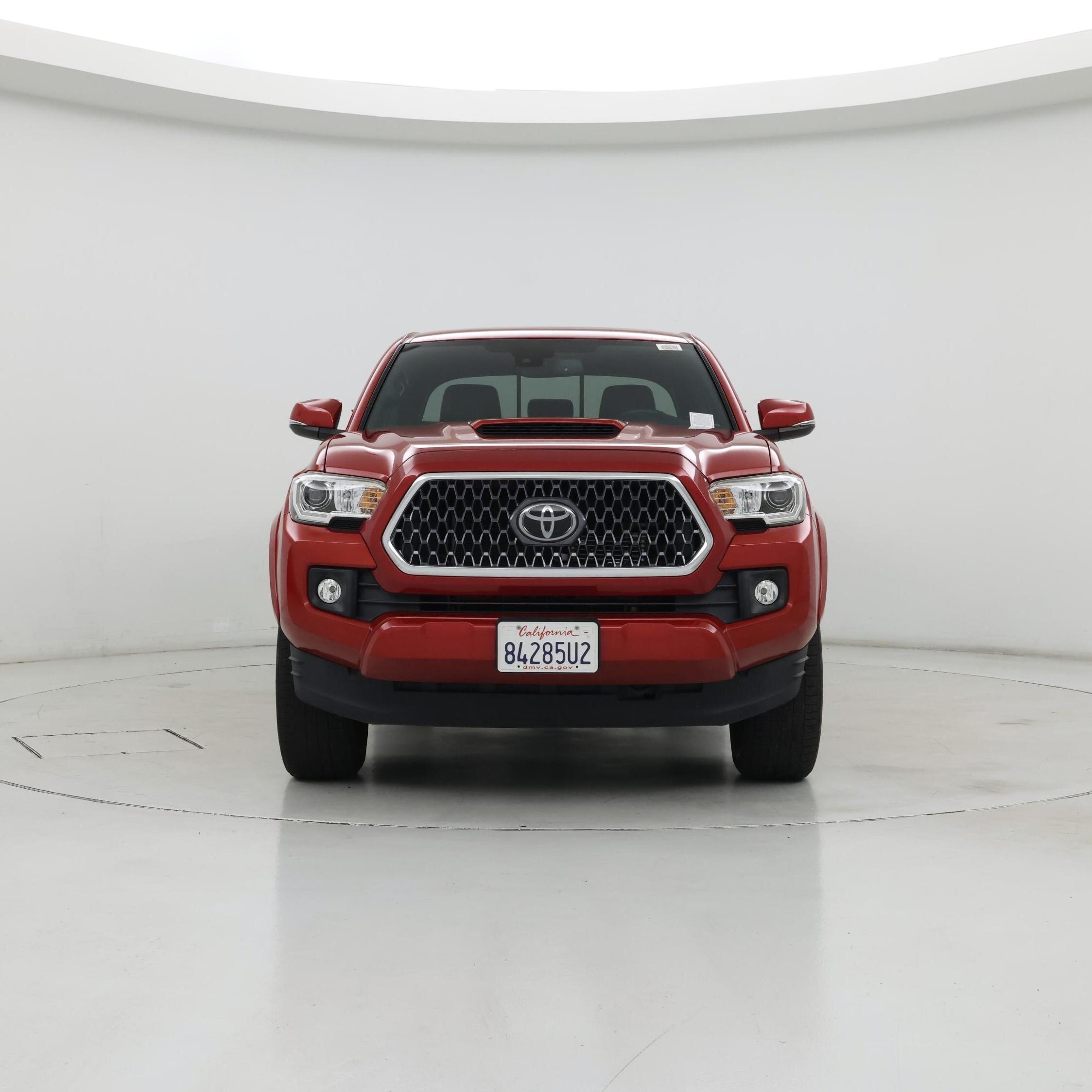 Thumbnail: 2019 Toyota Tacoma - 5