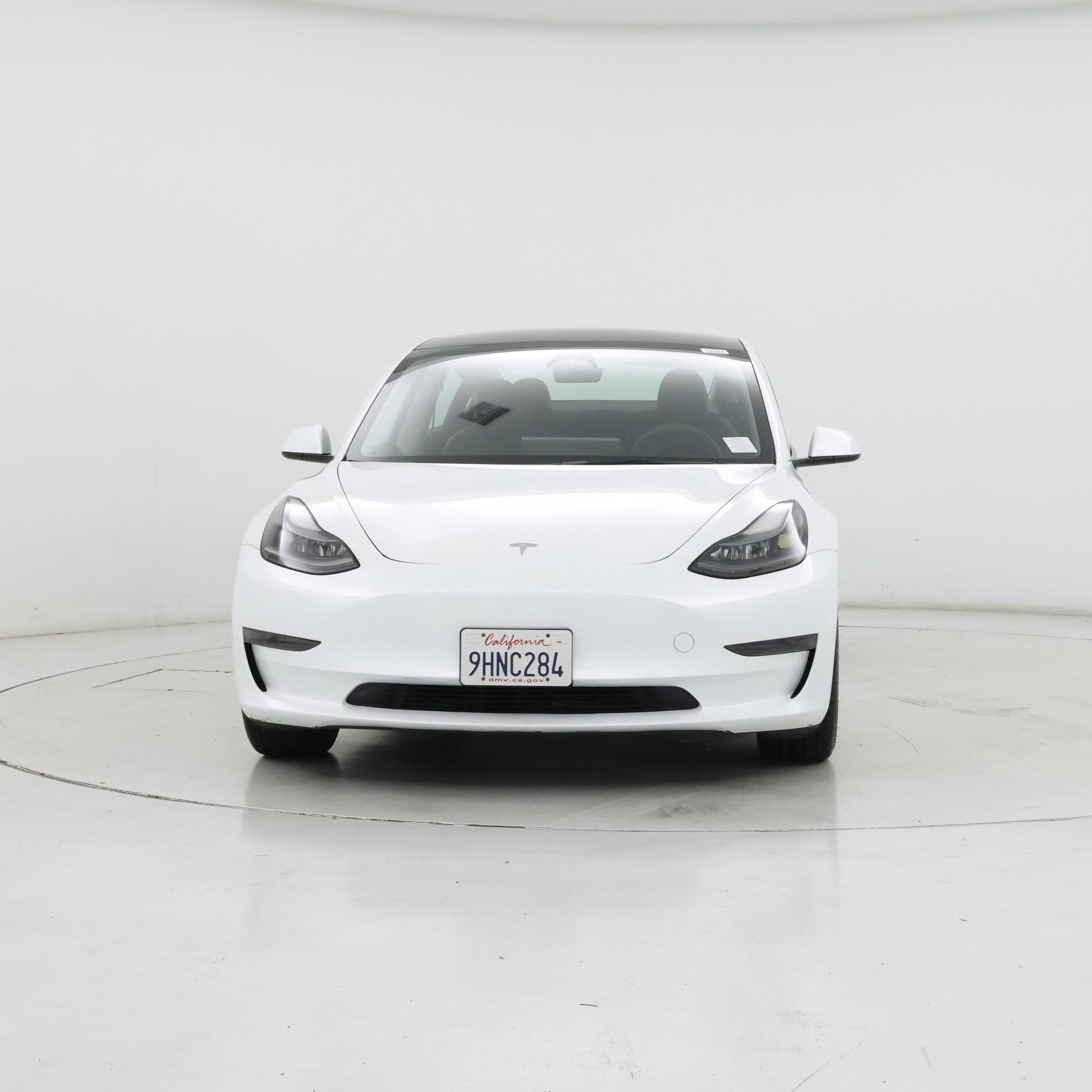 Thumbnail: 2023 Tesla Model 3 - 5