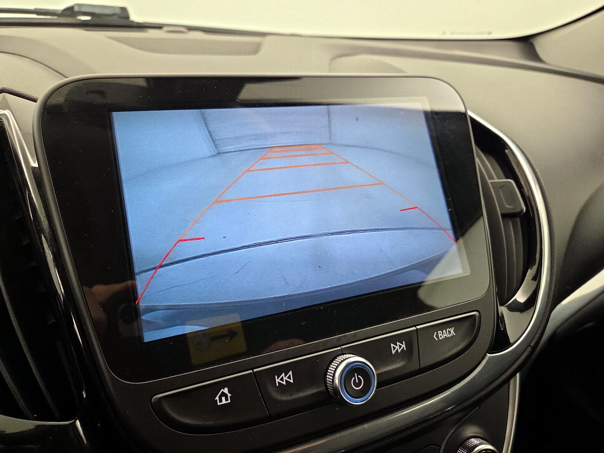 Thumbnail: 2017 Chevrolet Volt - 15