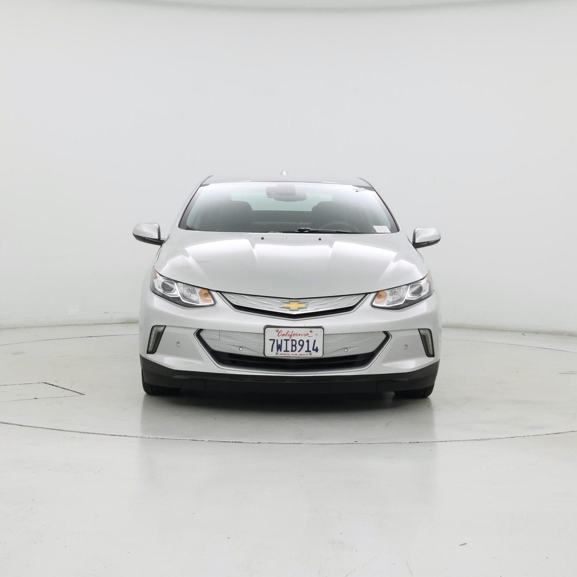 Thumbnail: 2017 Chevrolet Volt - 5