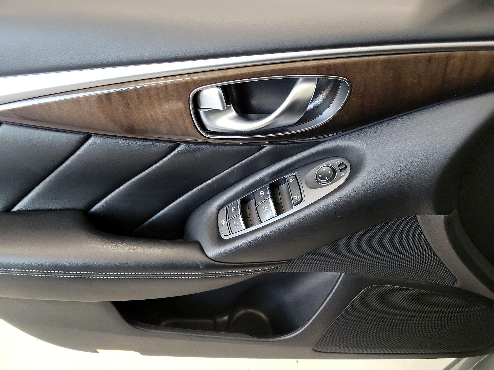 Thumbnail: 2019 INFINITI Q50 - 12