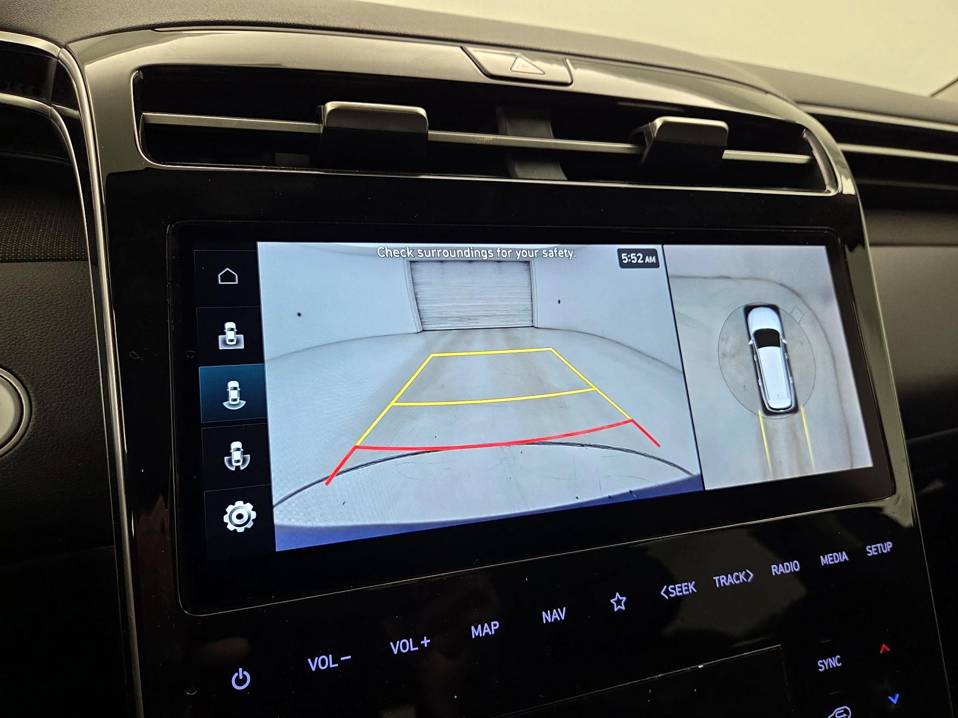 Thumbnail: 2022 Hyundai Tucson - 15