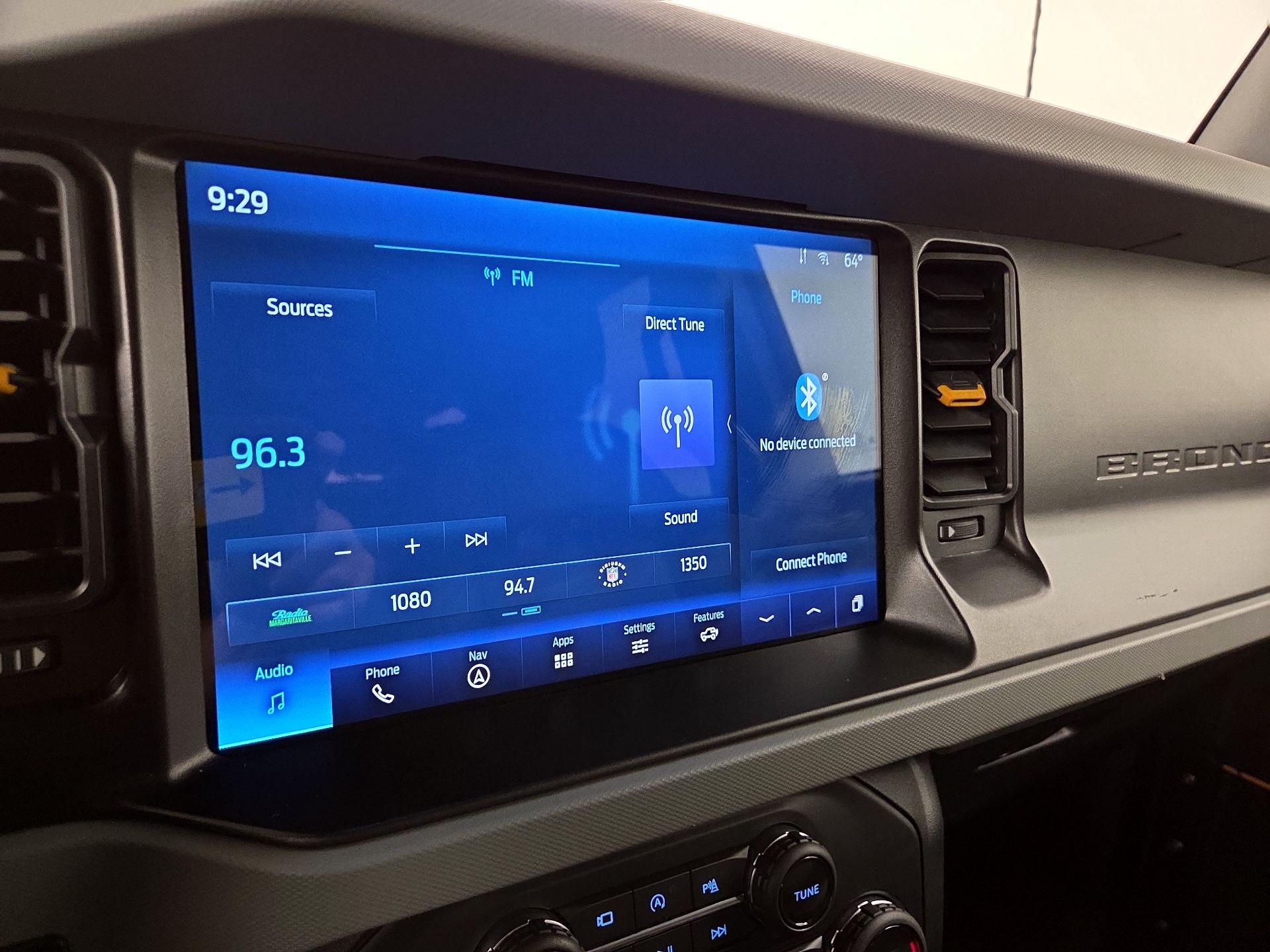 Thumbnail: 2021 Ford Bronco - 16