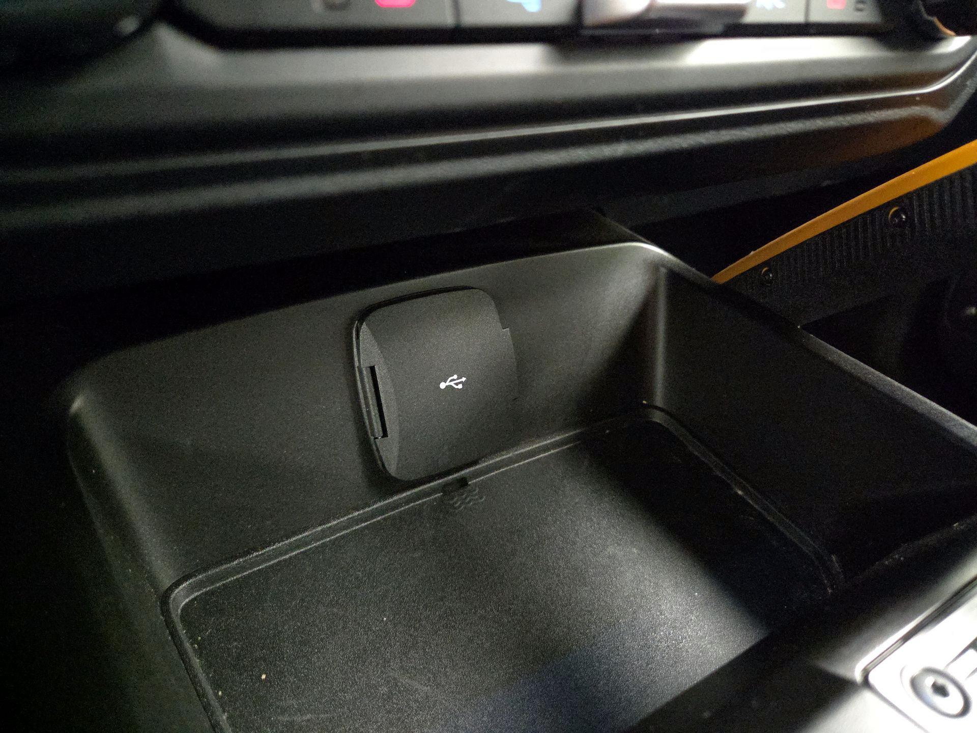 Thumbnail: 2021 Ford Bronco - 19