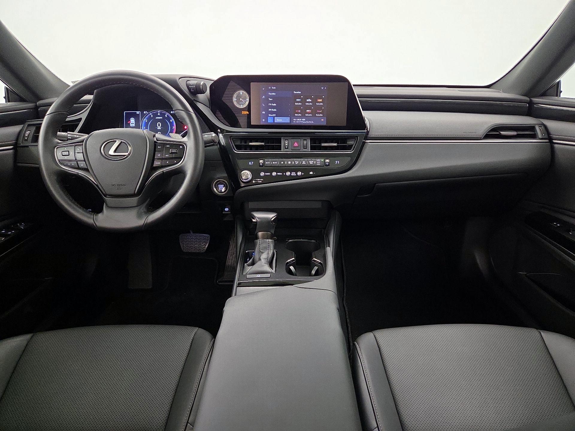 Thumbnail: 2024 Lexus ES - 9