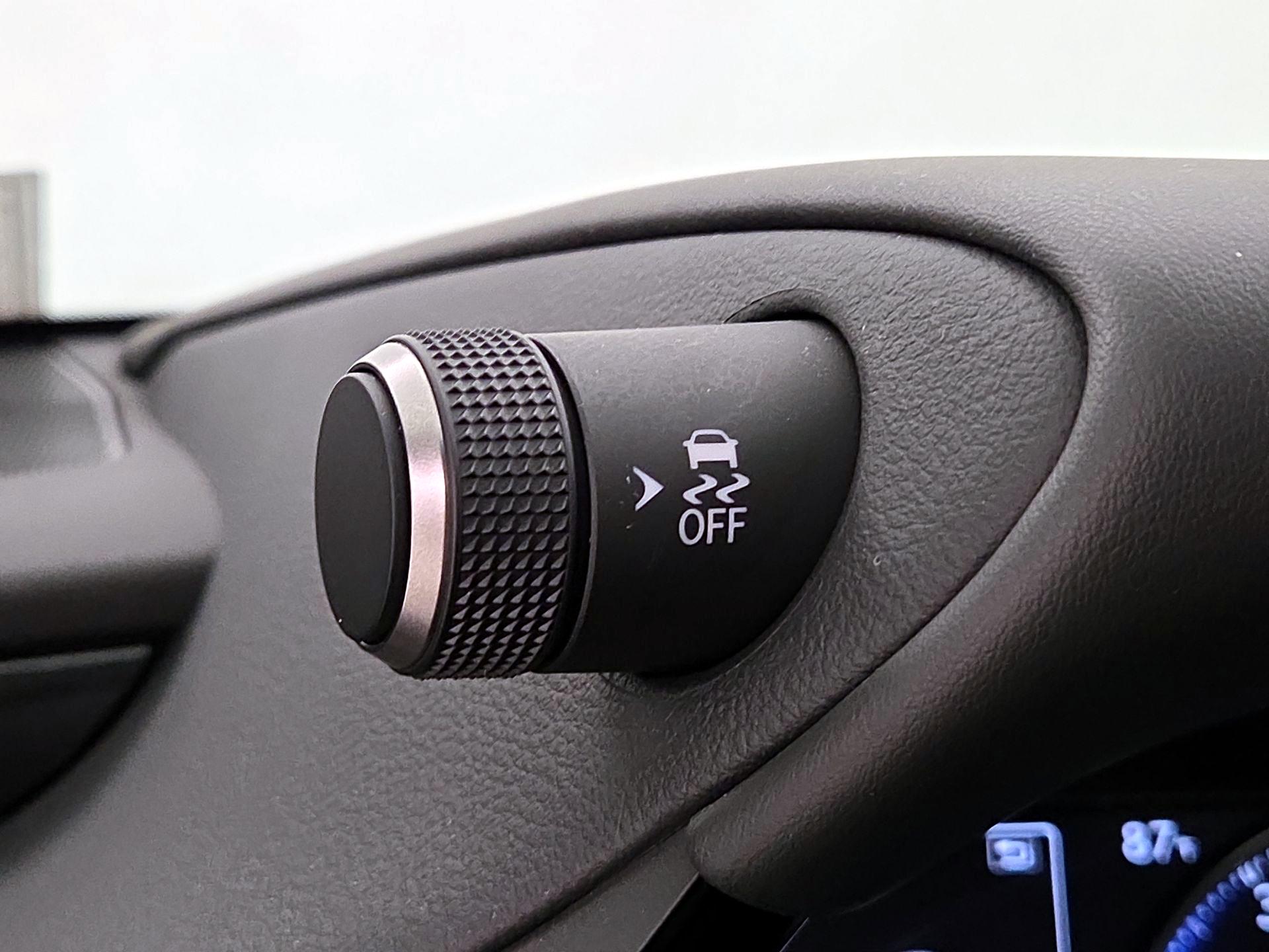 Thumbnail: 2024 Lexus ES - 13