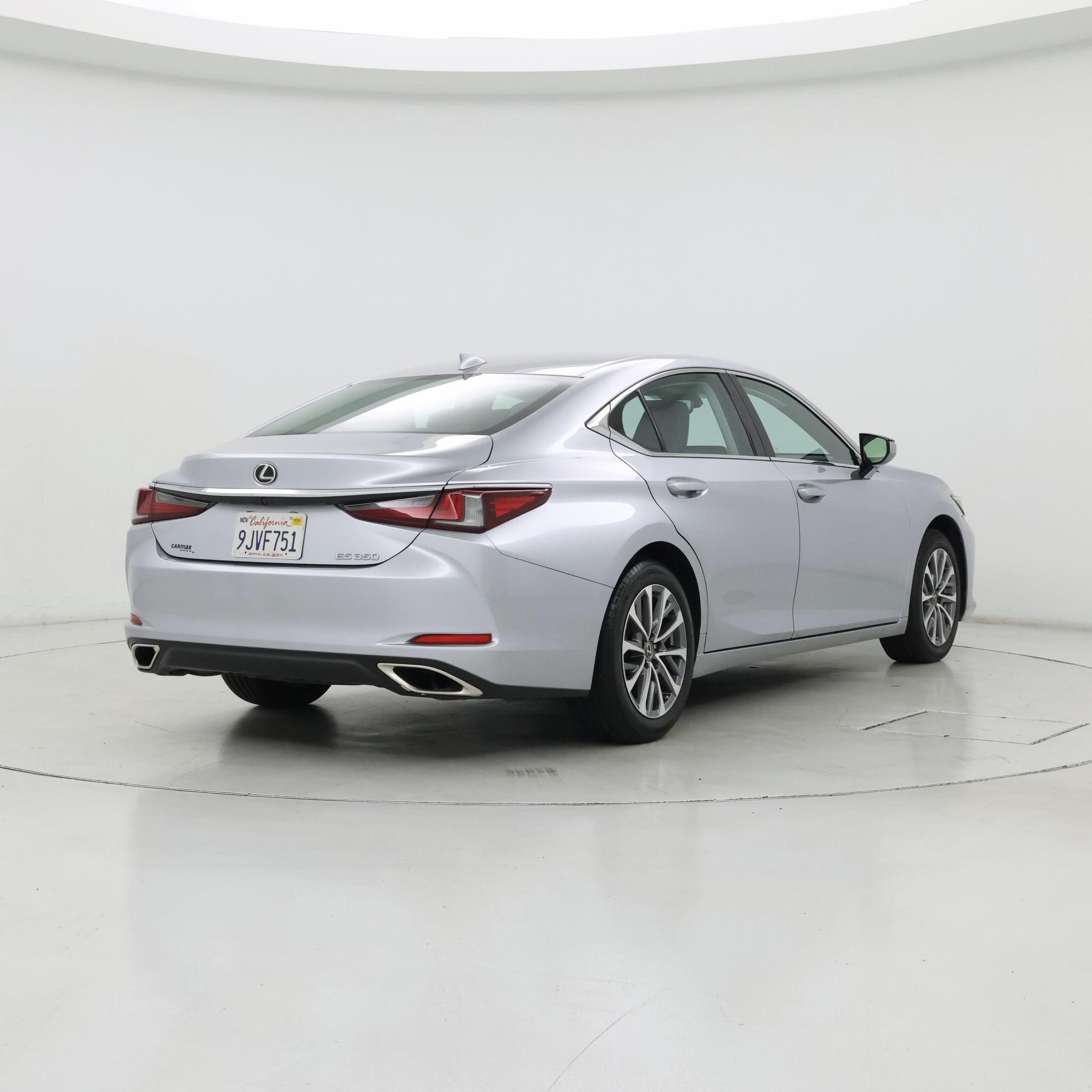 Thumbnail: 2024 Lexus ES - 8
