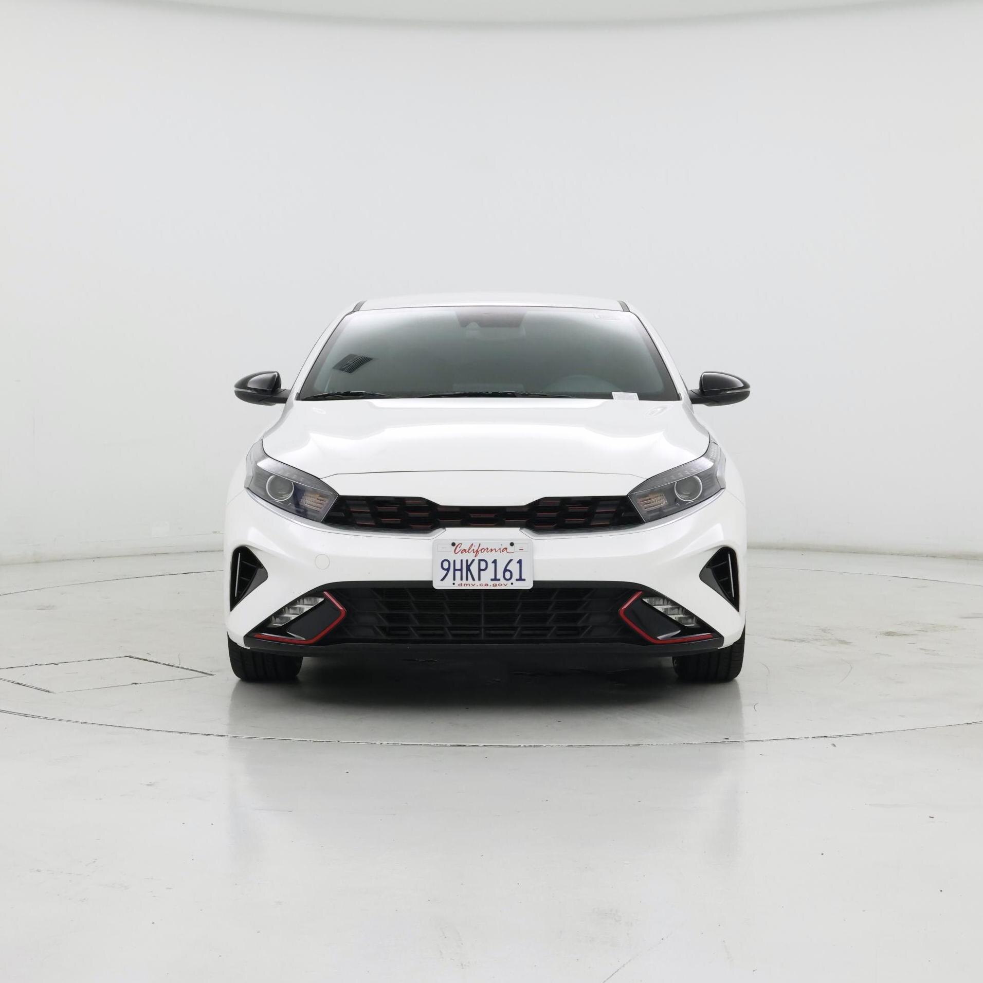 Thumbnail: 2023 Kia Forte - 5