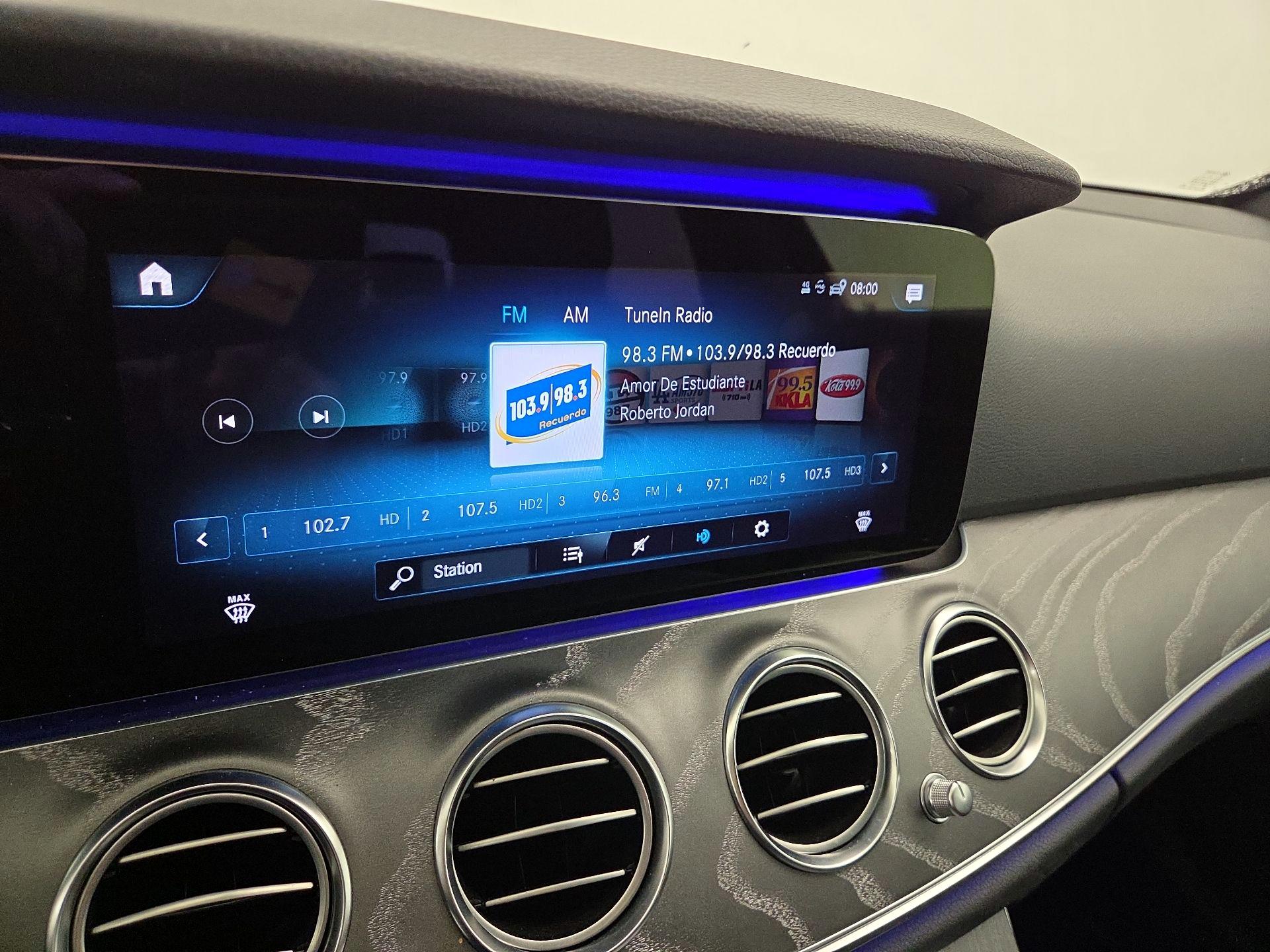 Thumbnail: 2021 Mercedes-Benz E-Class - 16