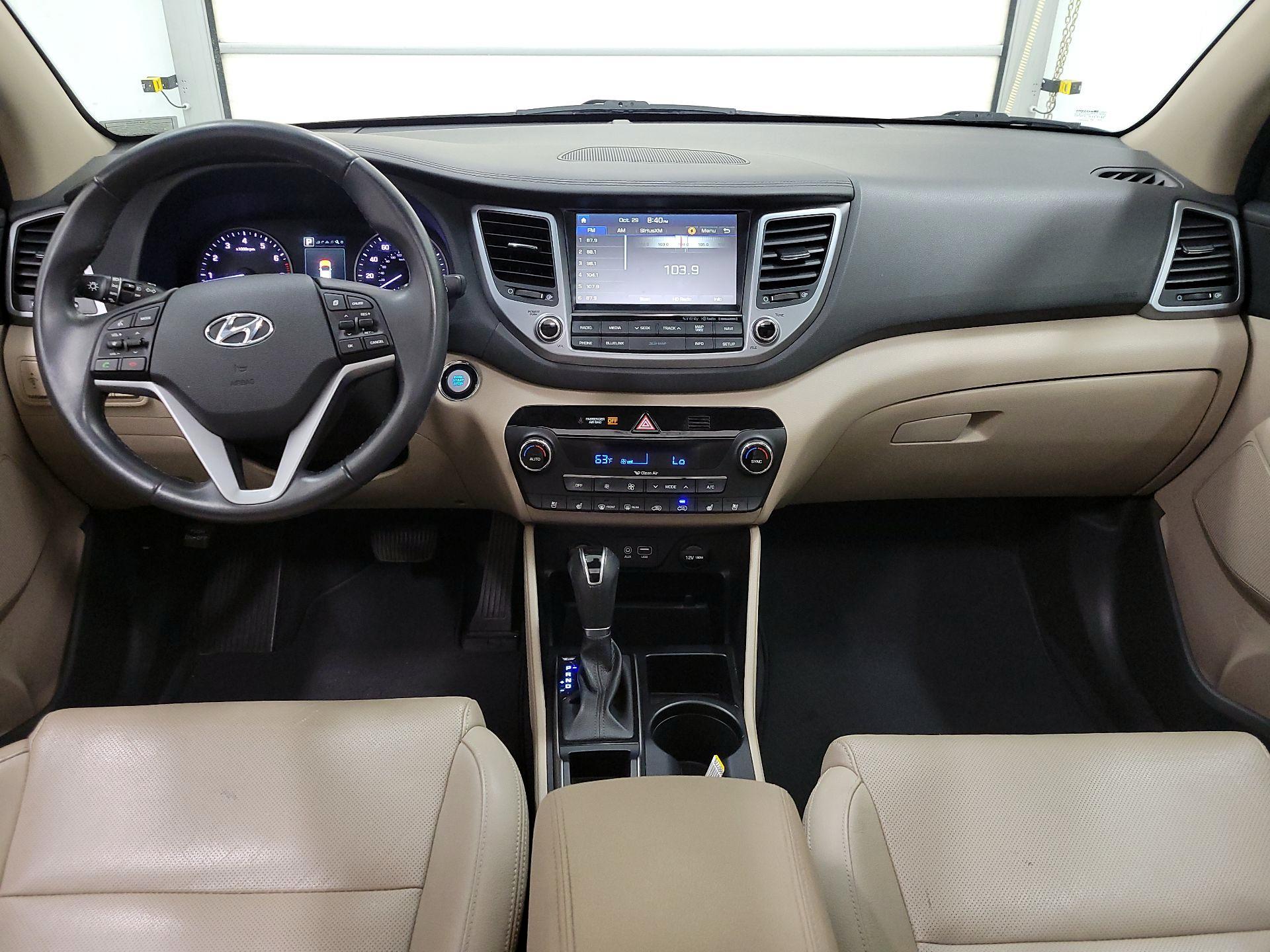 Thumbnail: 2017 Hyundai Tucson - 9