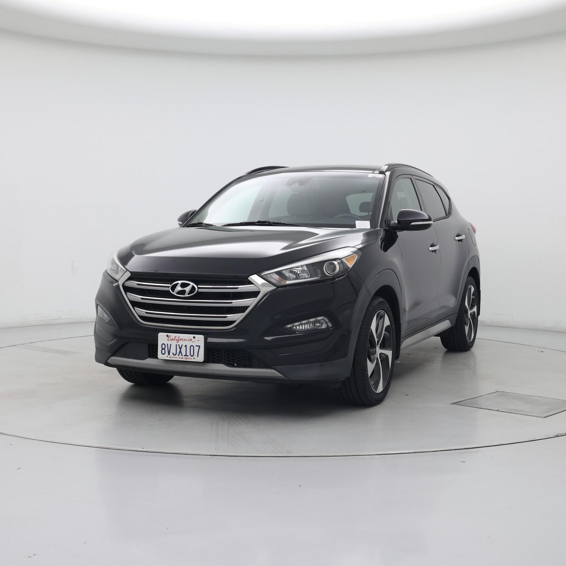 Thumbnail: 2017 Hyundai Tucson - 4