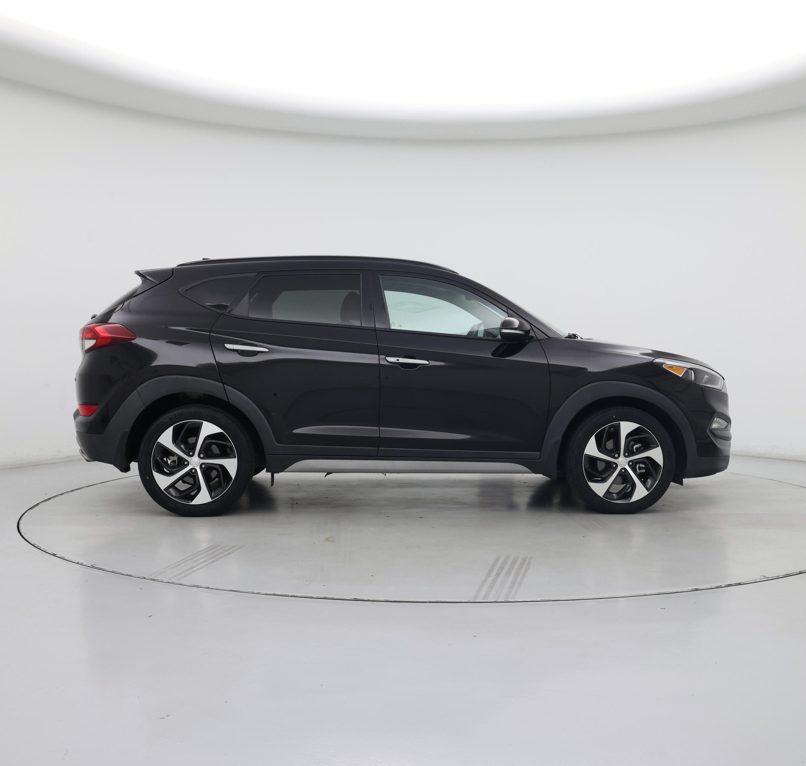 Thumbnail: 2017 Hyundai Tucson - 7