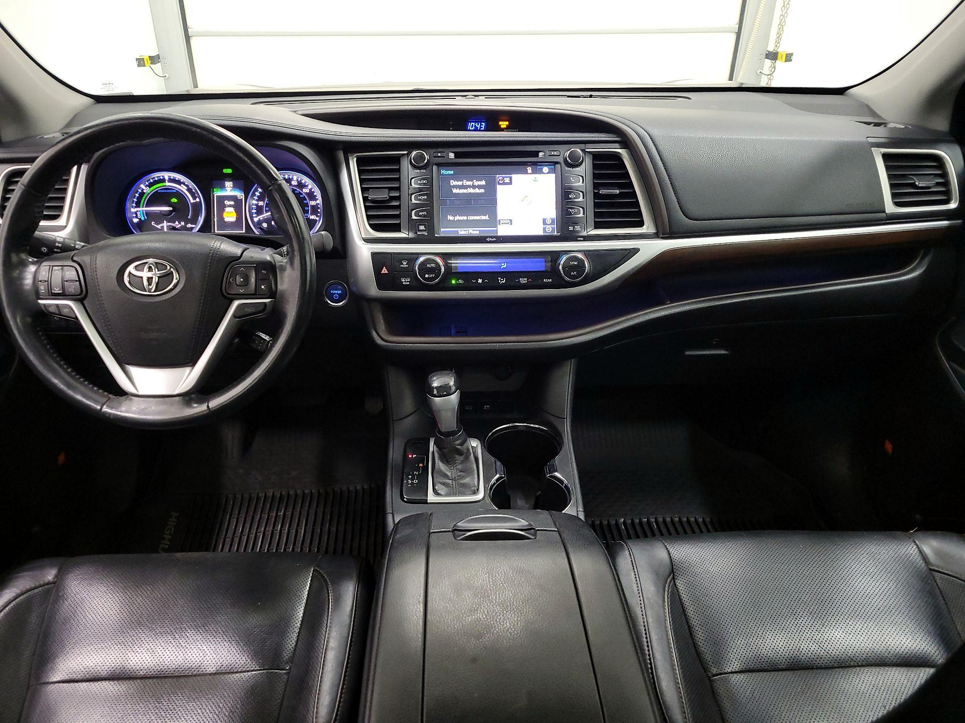 Thumbnail: 2015 Toyota Highlander - 9