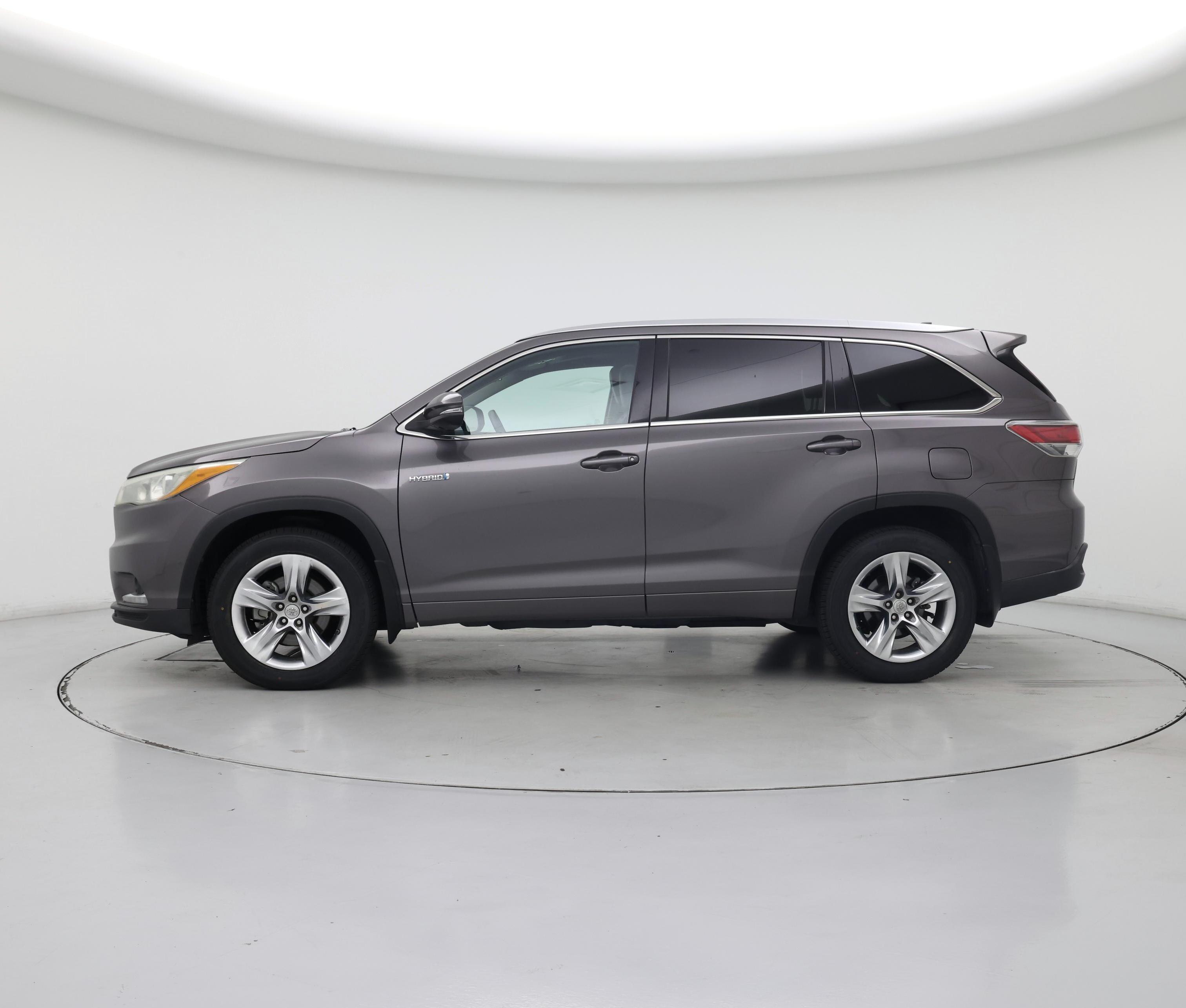 Thumbnail: 2015 Toyota Highlander - 3