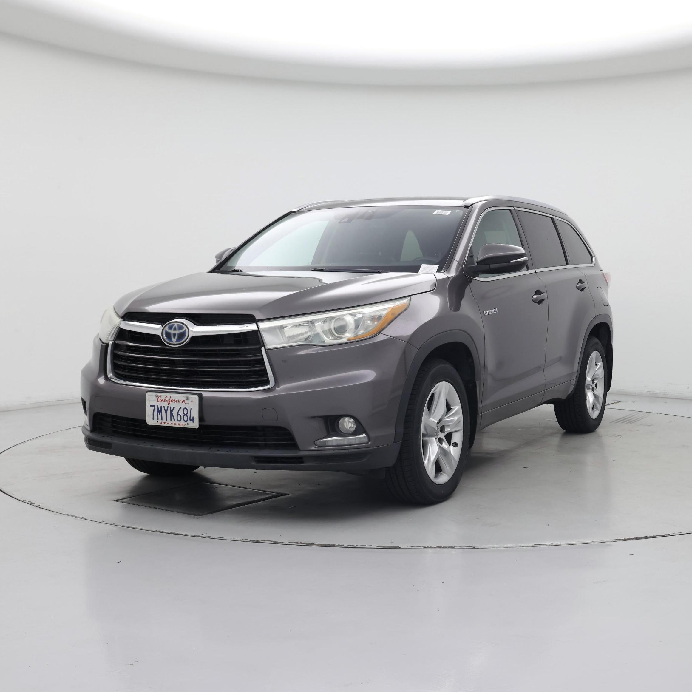 Thumbnail: 2015 Toyota Highlander - 4