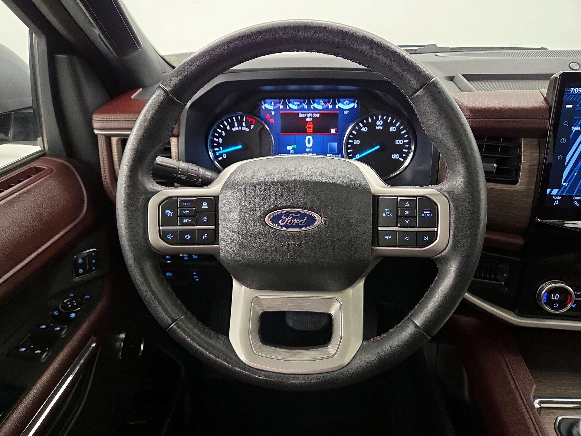 Thumbnail: 2024 Ford Expedition - 10