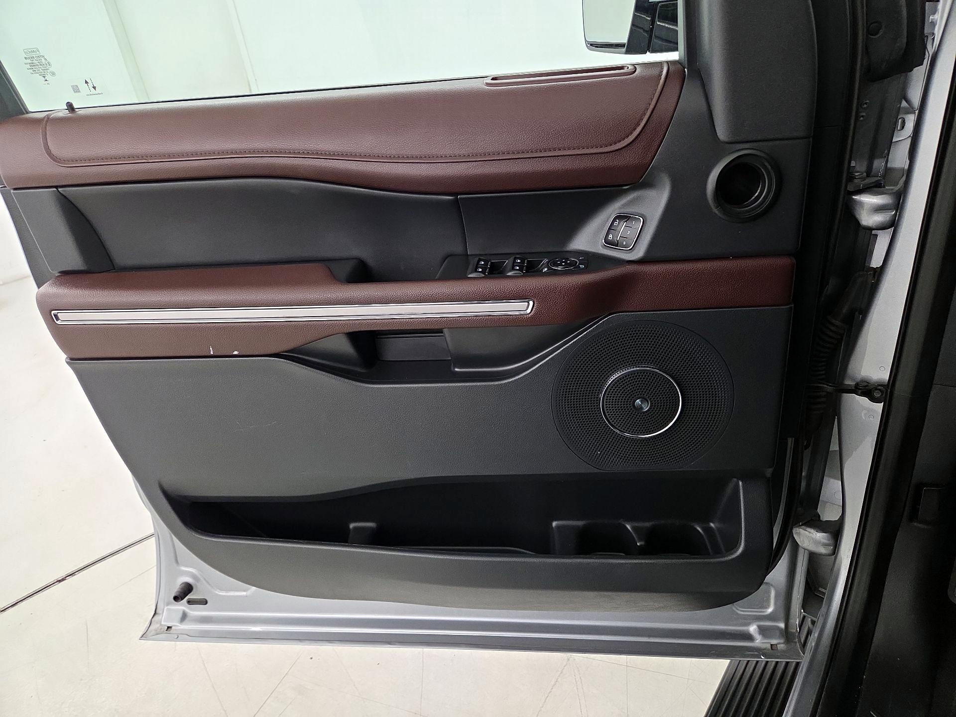 Thumbnail: 2024 Ford Expedition - 12