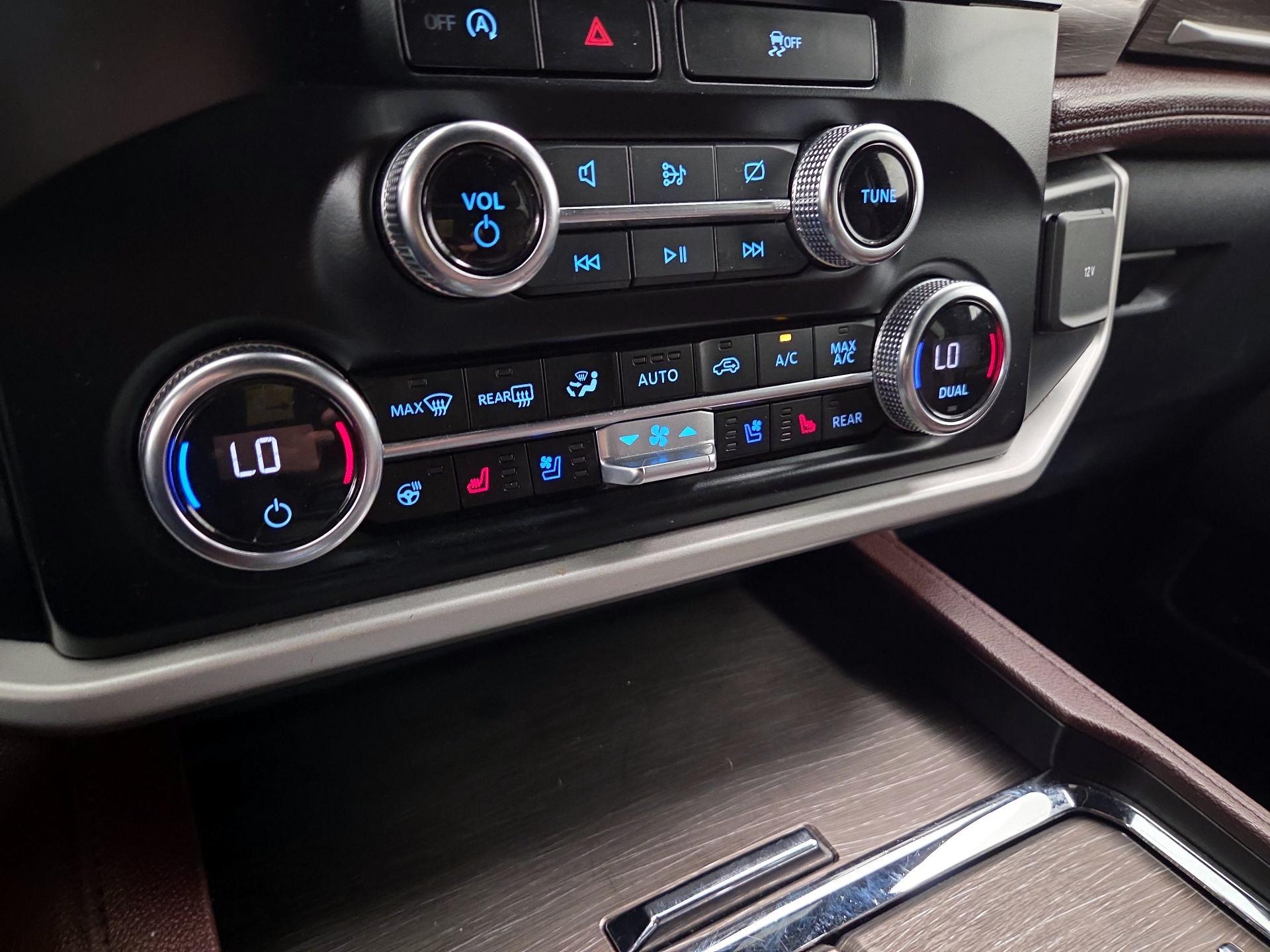 Thumbnail: 2024 Ford Expedition - 17