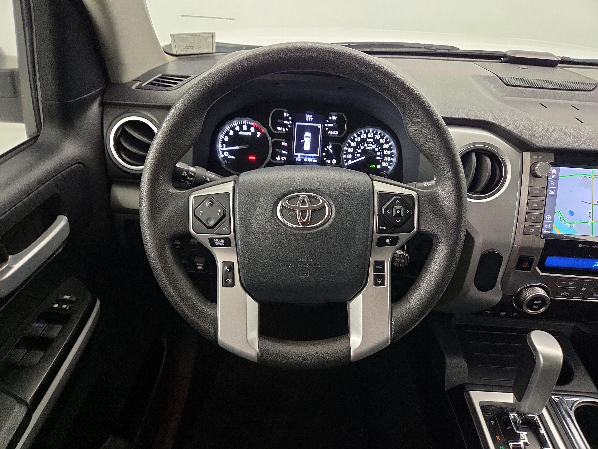 Thumbnail: 2020 Toyota Tundra - 10