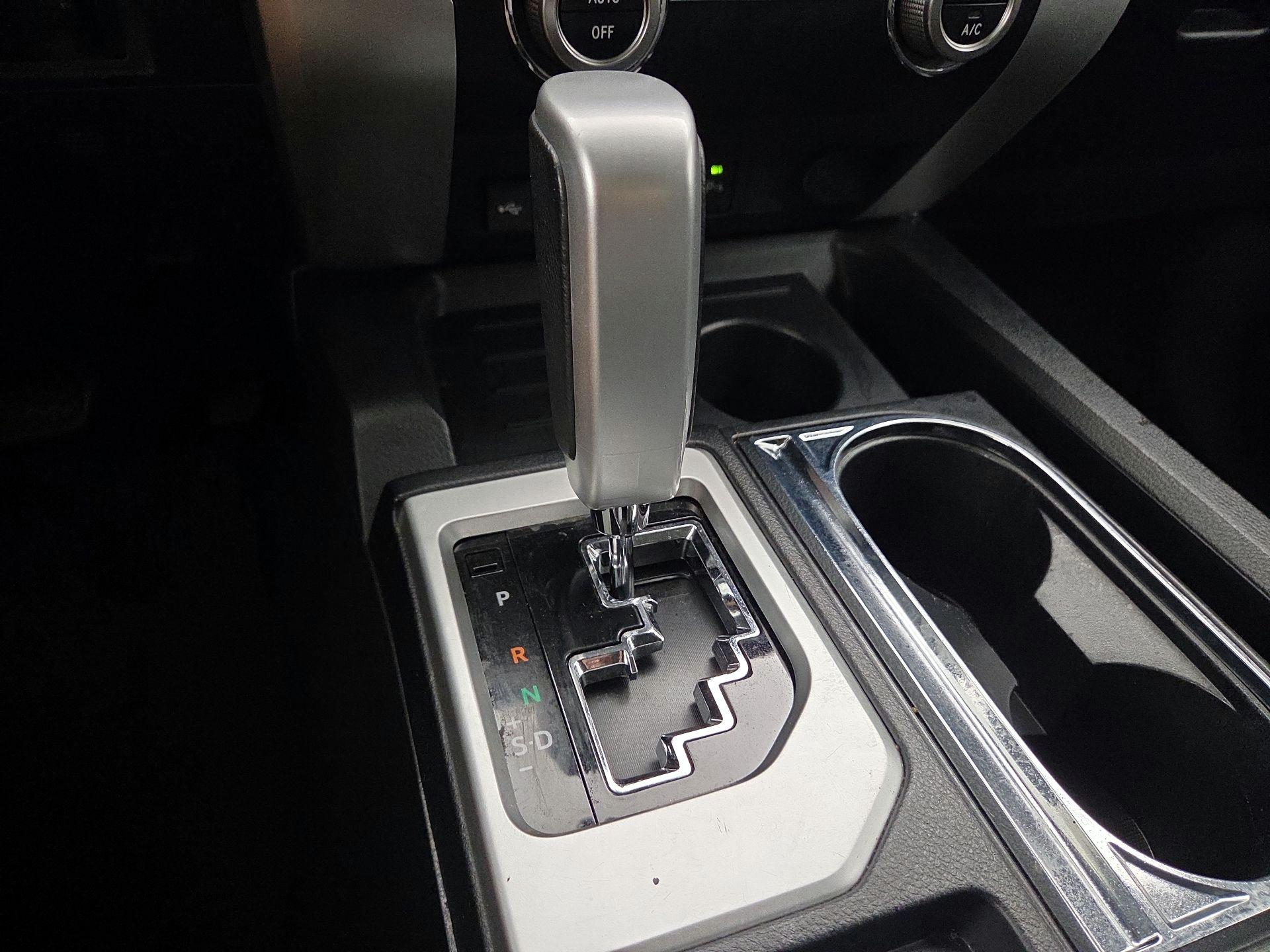 Thumbnail: 2020 Toyota Tundra - 18