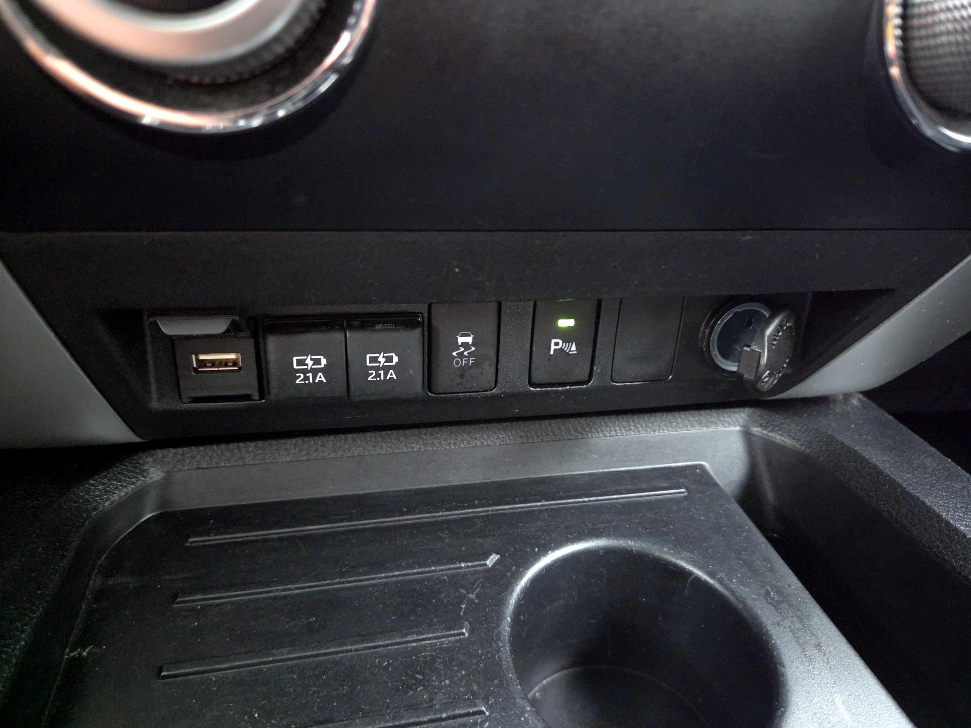 Thumbnail: 2020 Toyota Tundra - 19