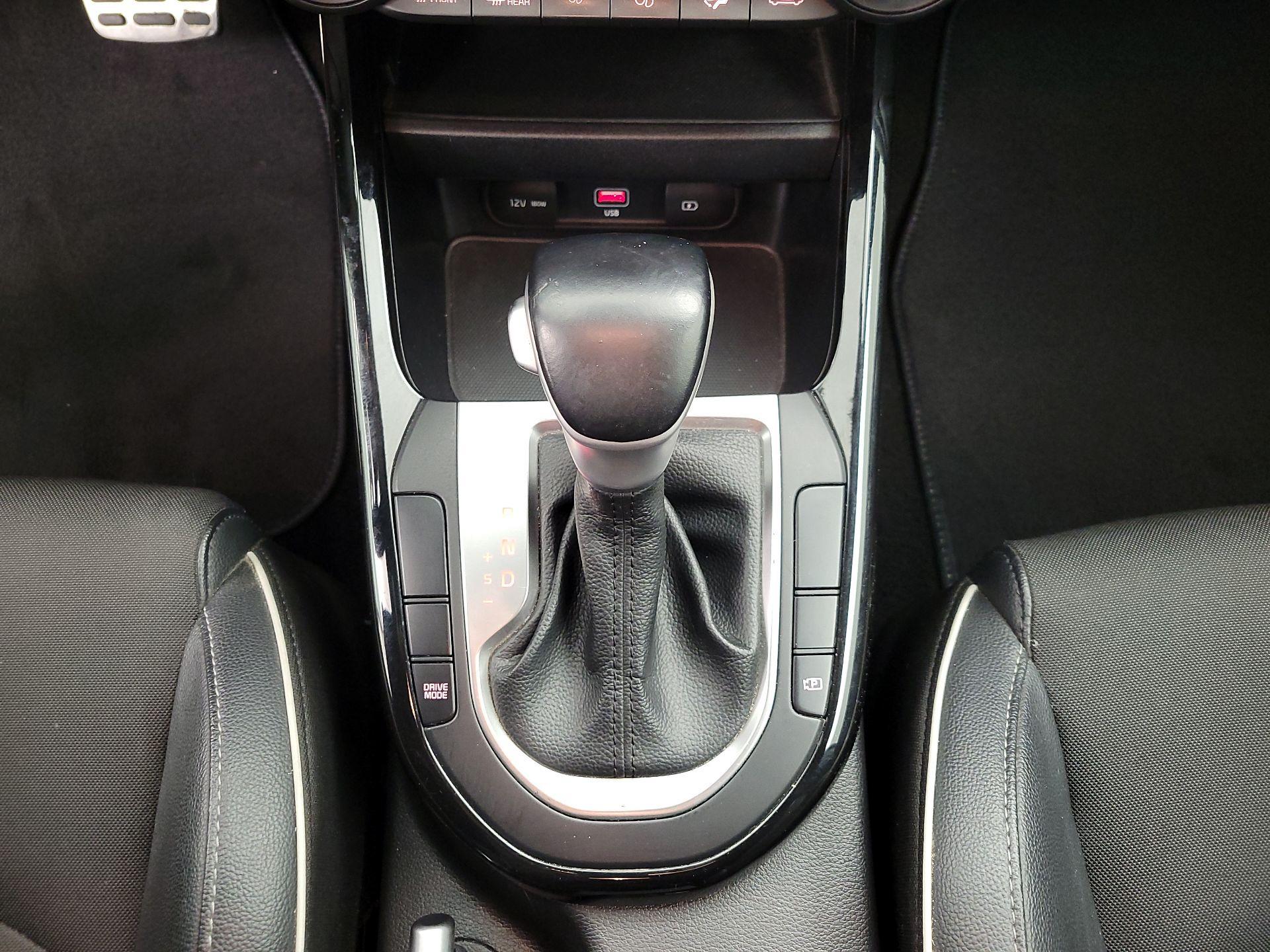 Thumbnail: 2022 Kia Forte - 18