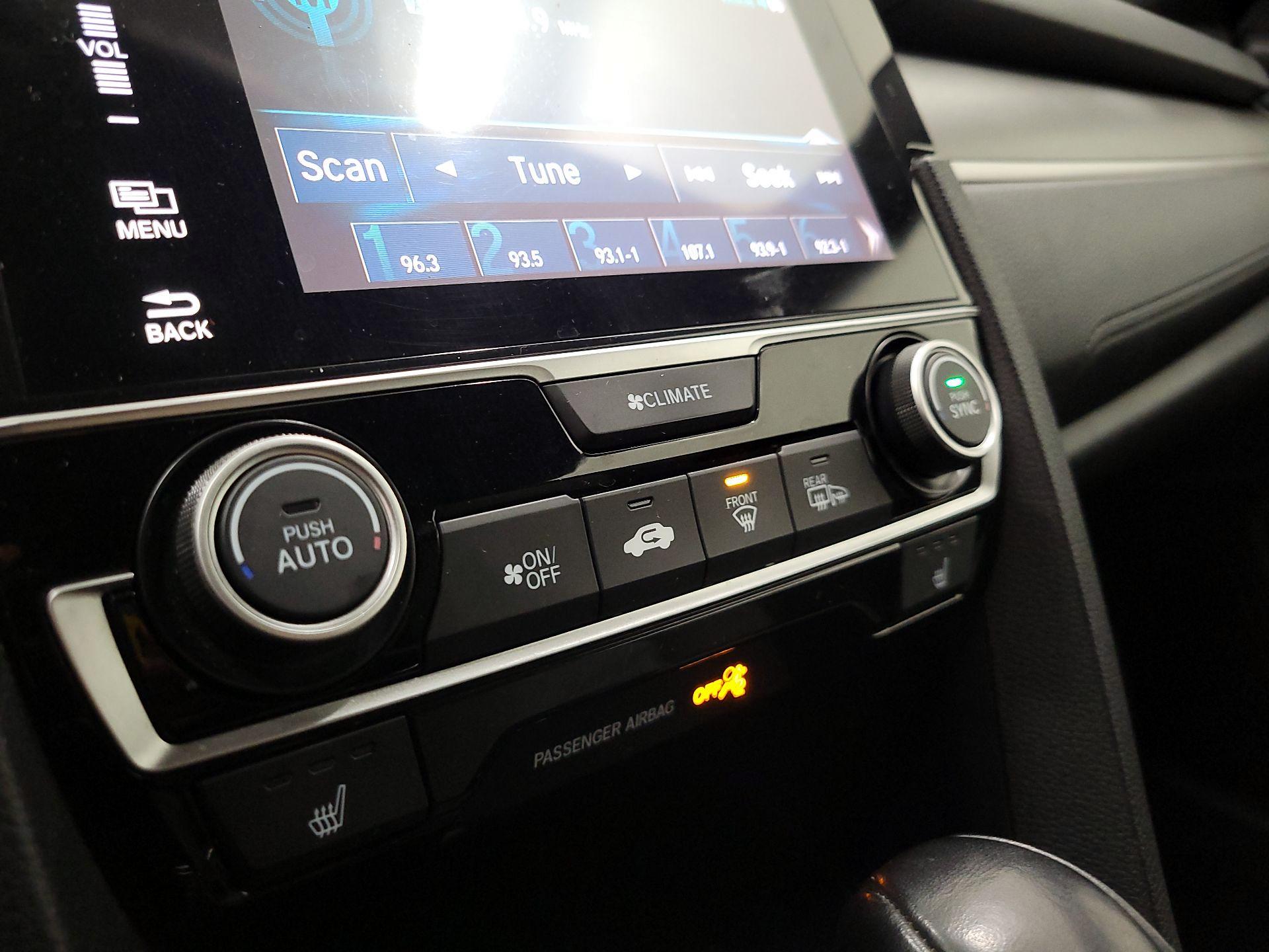 Thumbnail: 2018 Honda Civic - 16