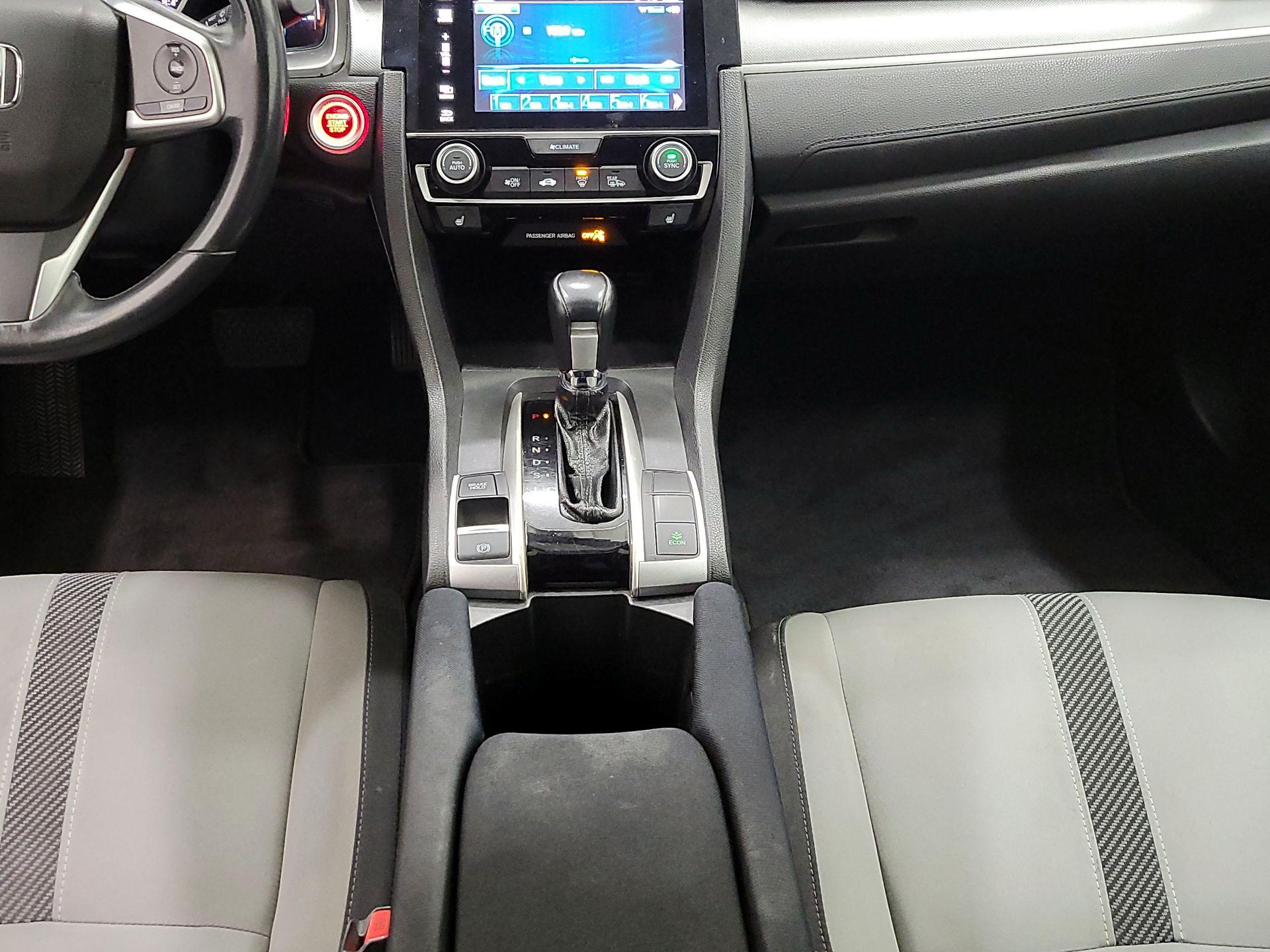 Thumbnail: 2018 Honda Civic - 17