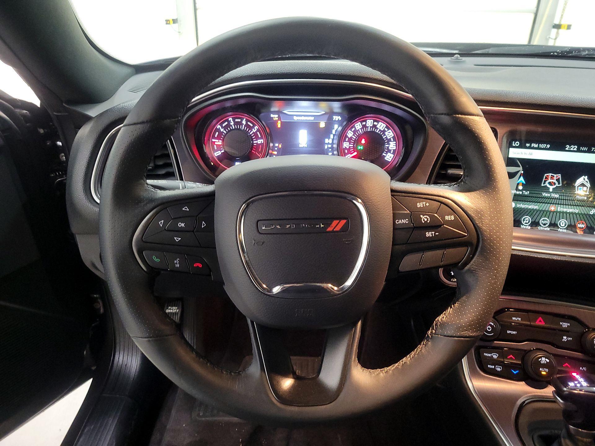 Thumbnail: 2017 Dodge Challenger - 10