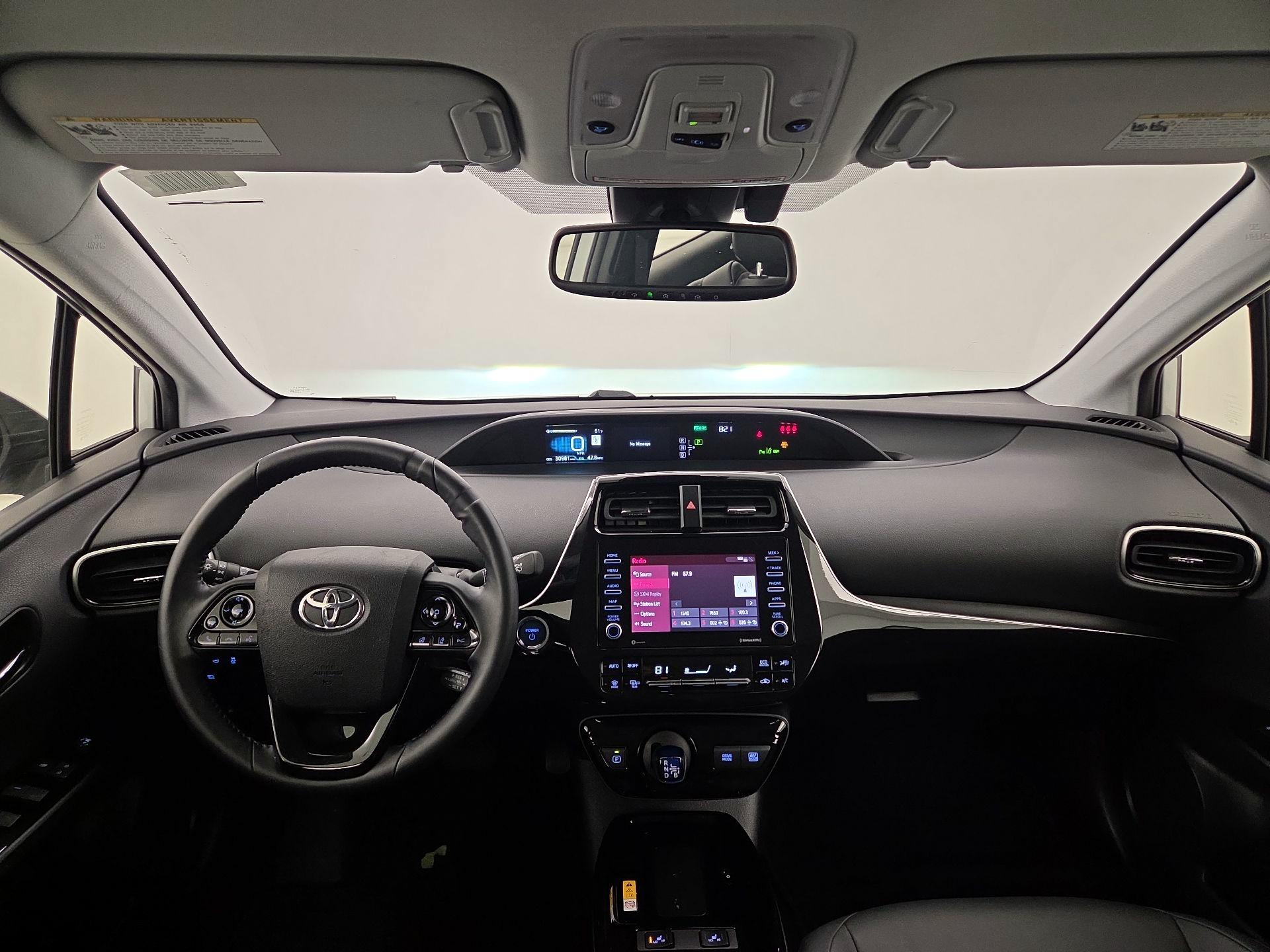 Thumbnail: 2022 Toyota Prius - 9