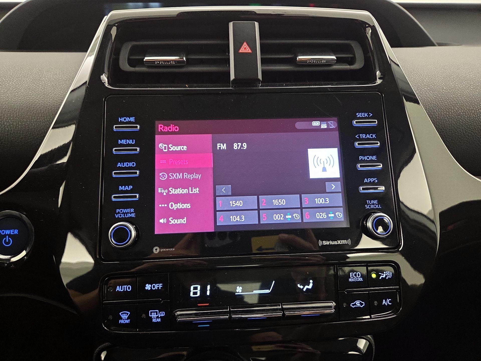 Thumbnail: 2022 Toyota Prius - 15