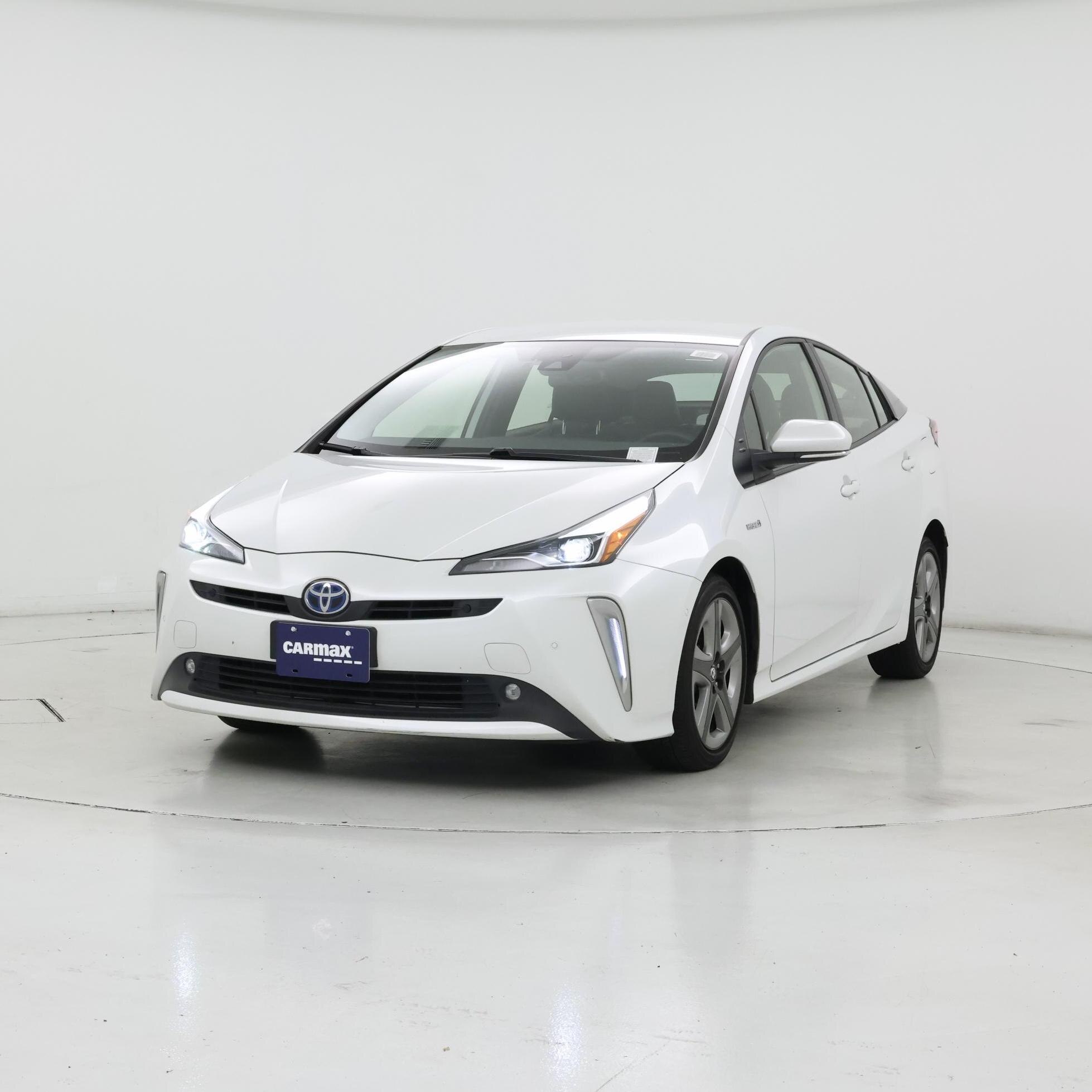 Thumbnail: 2022 Toyota Prius - 4