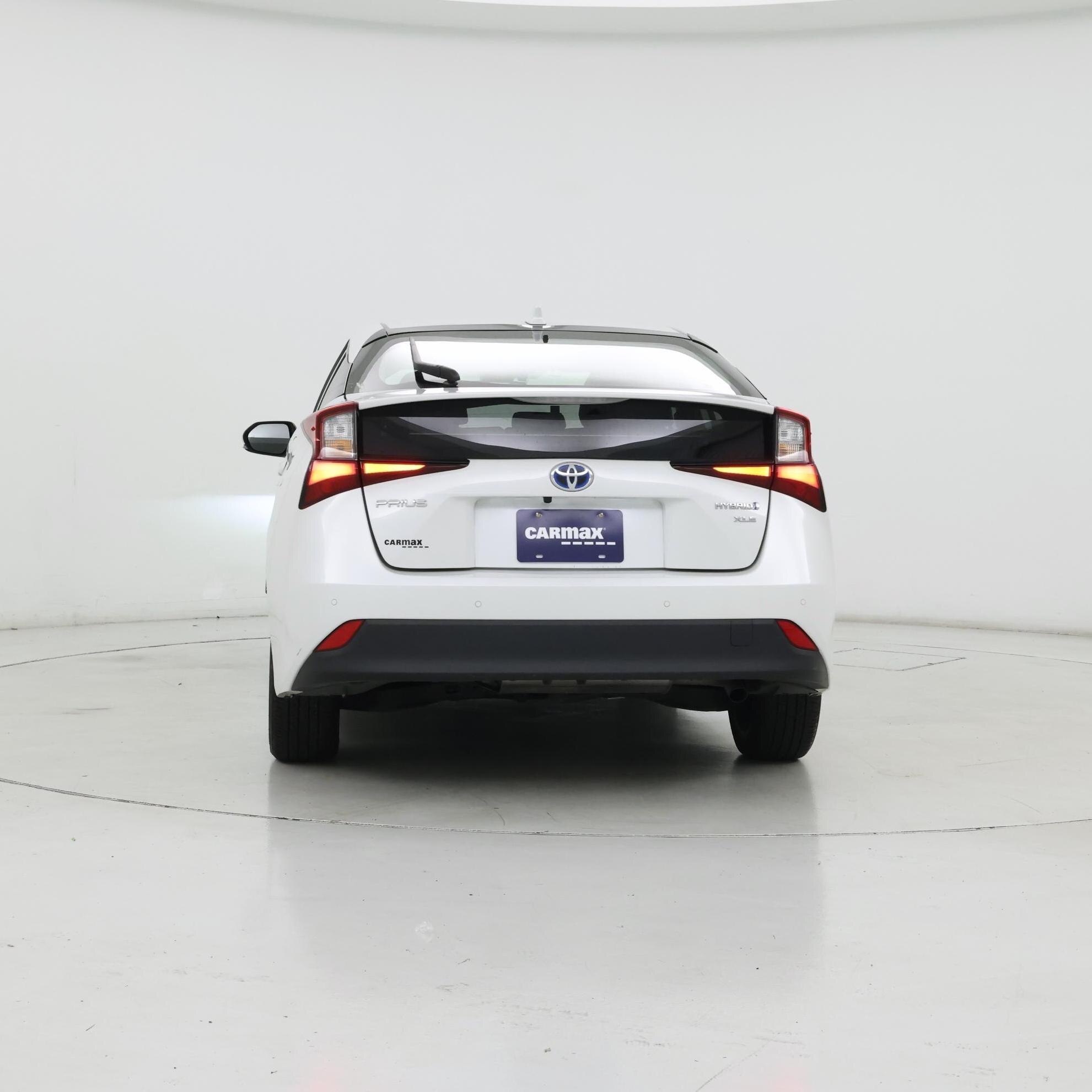 Thumbnail: 2022 Toyota Prius - 6