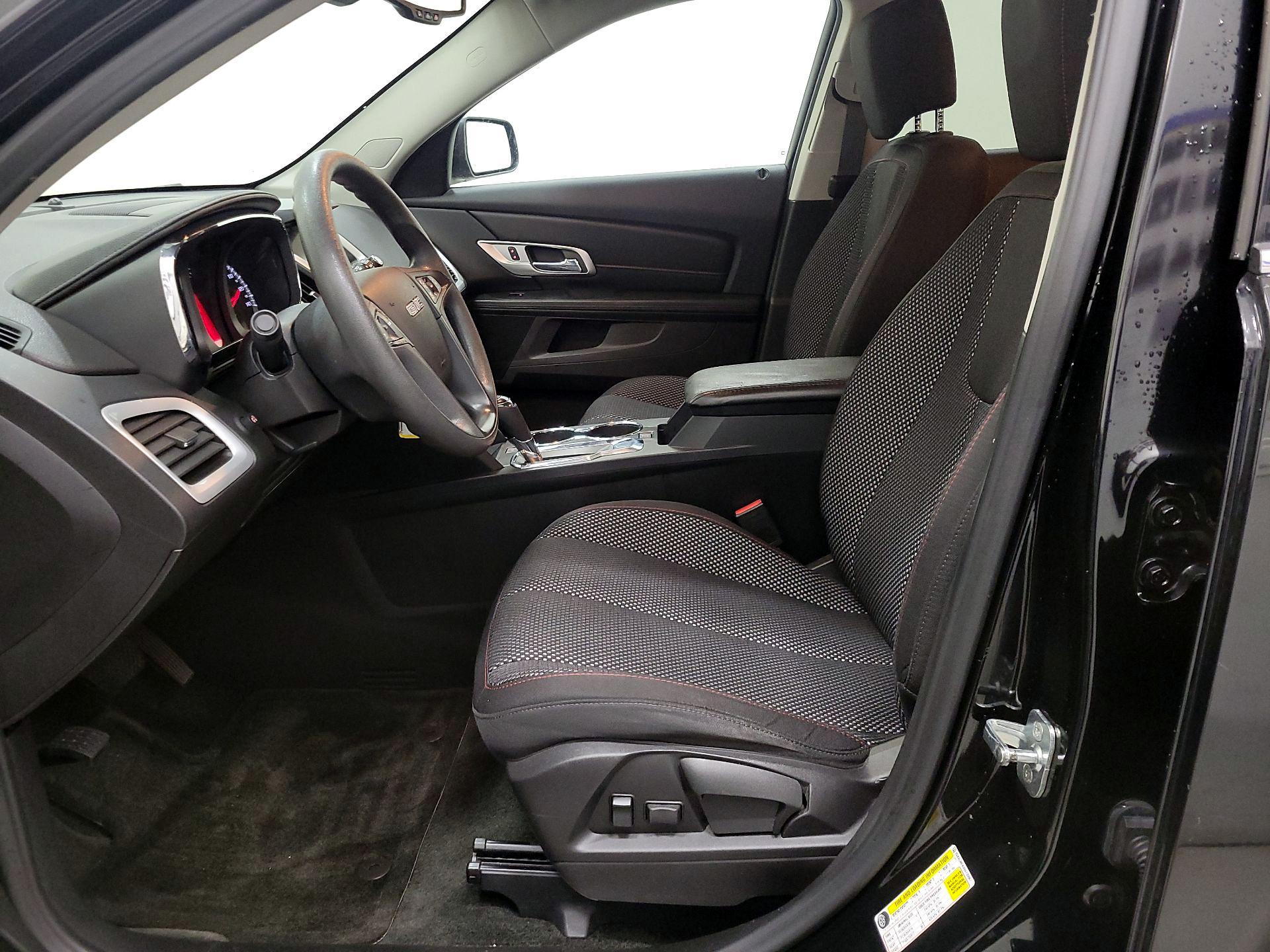 Thumbnail: 2017 GMC Terrain - 11