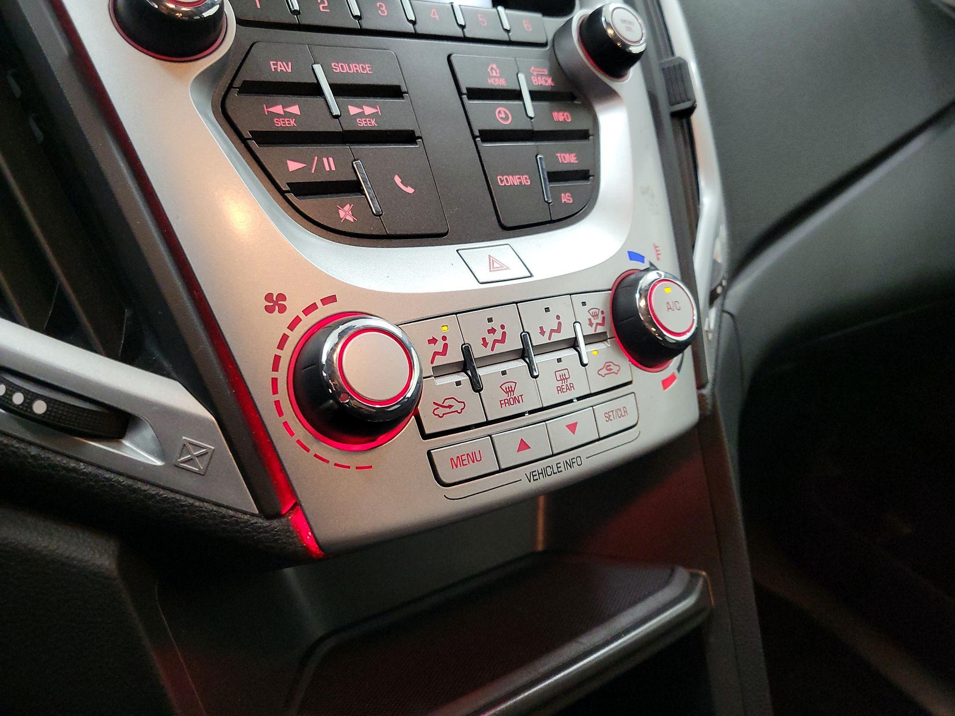 Thumbnail: 2017 GMC Terrain - 15