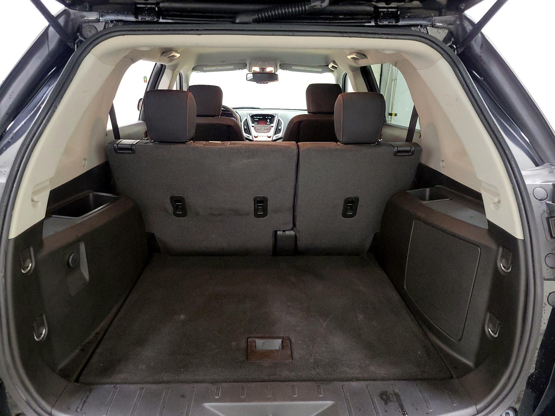 Thumbnail: 2017 GMC Terrain - 18