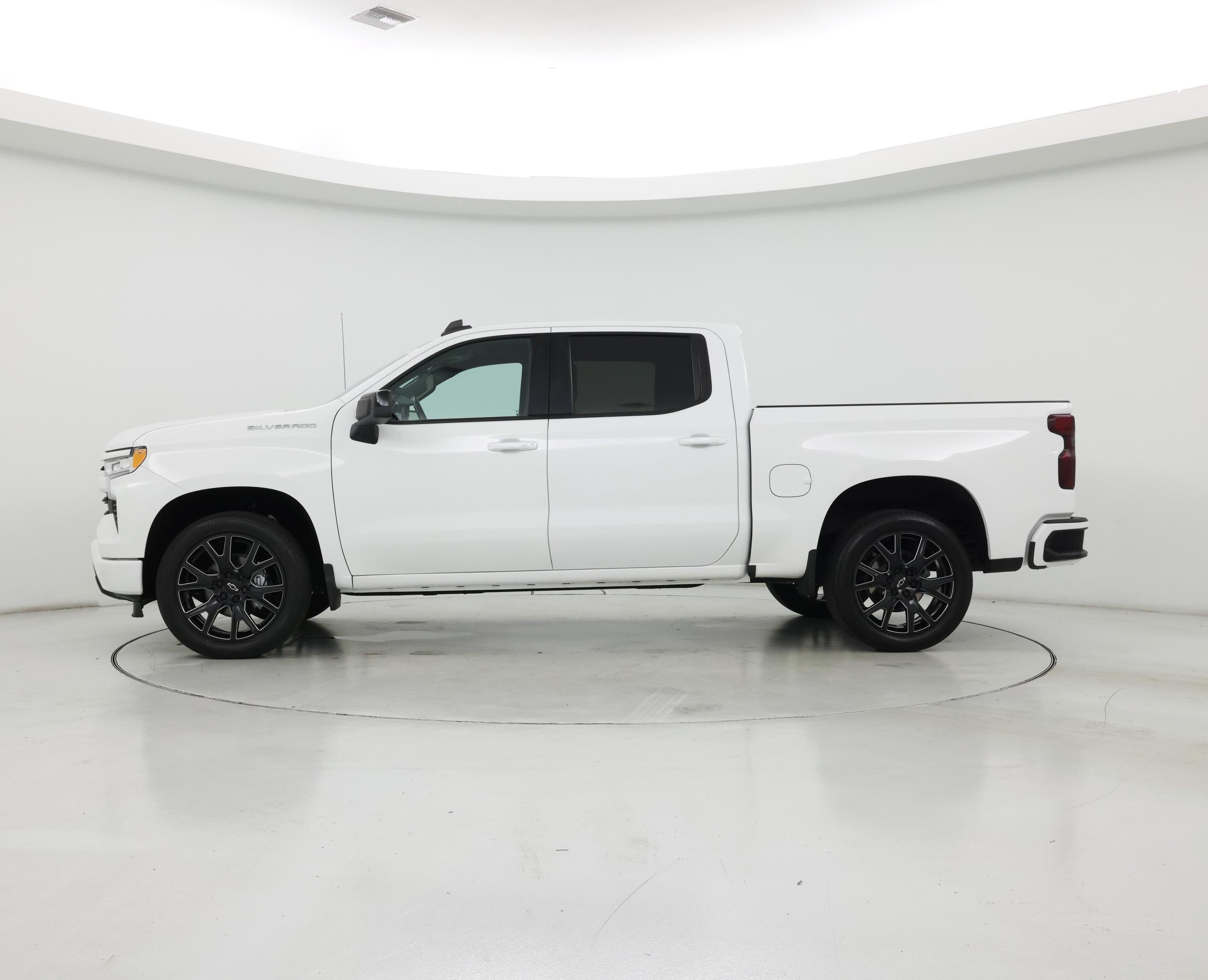 Thumbnail: 2022 Chevrolet Silverado 1500 - 3