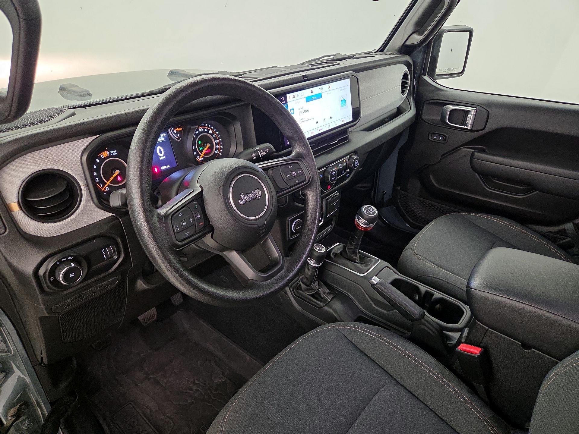 Thumbnail: 2025 Jeep Wrangler - 9