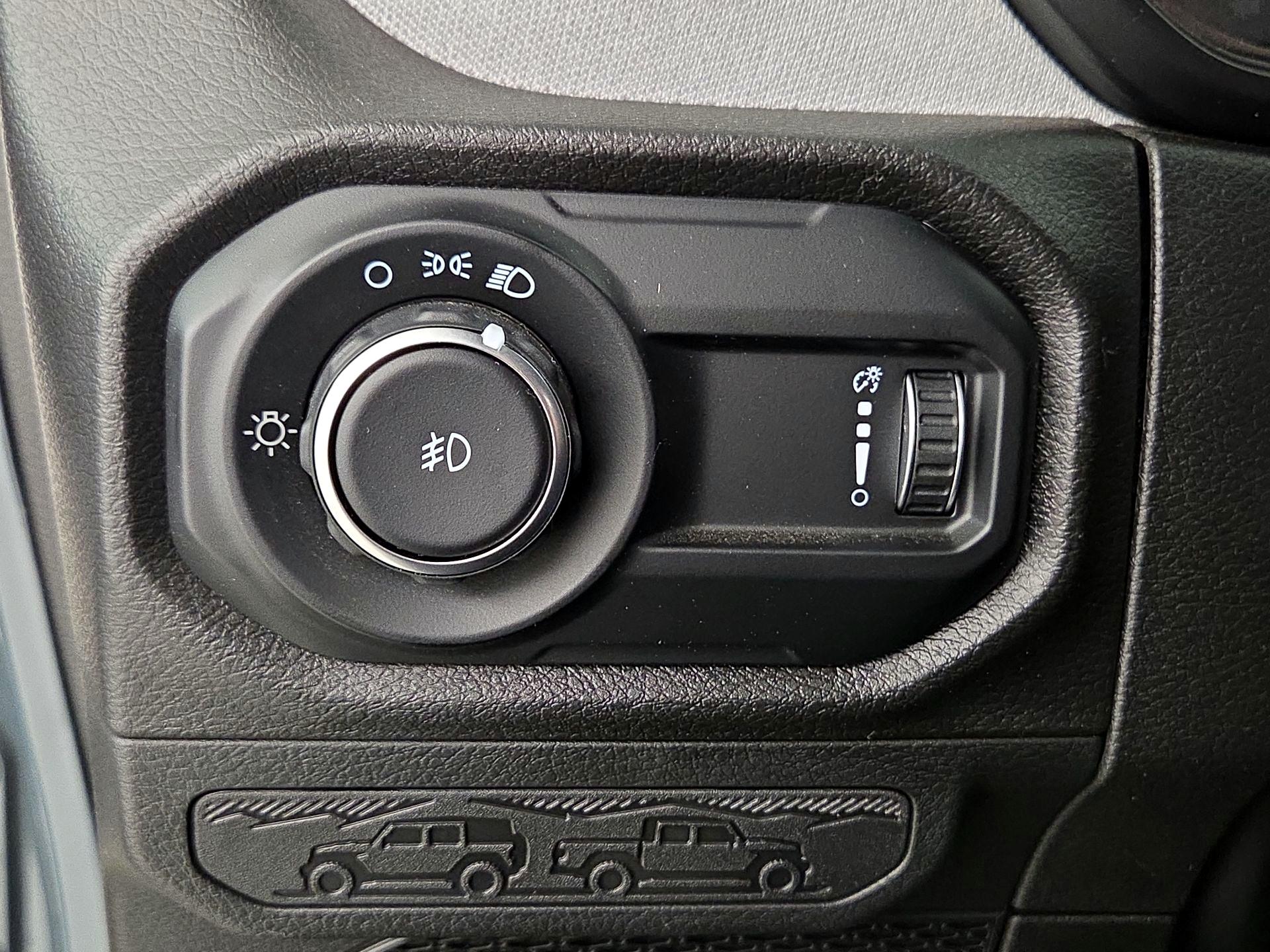 Thumbnail: 2025 Jeep Wrangler - 13