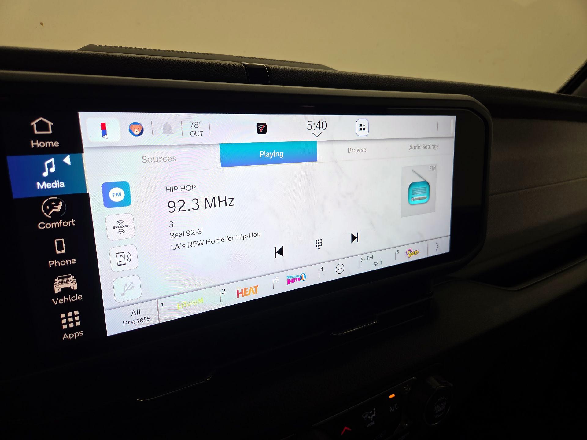 Thumbnail: 2025 Jeep Wrangler - 15