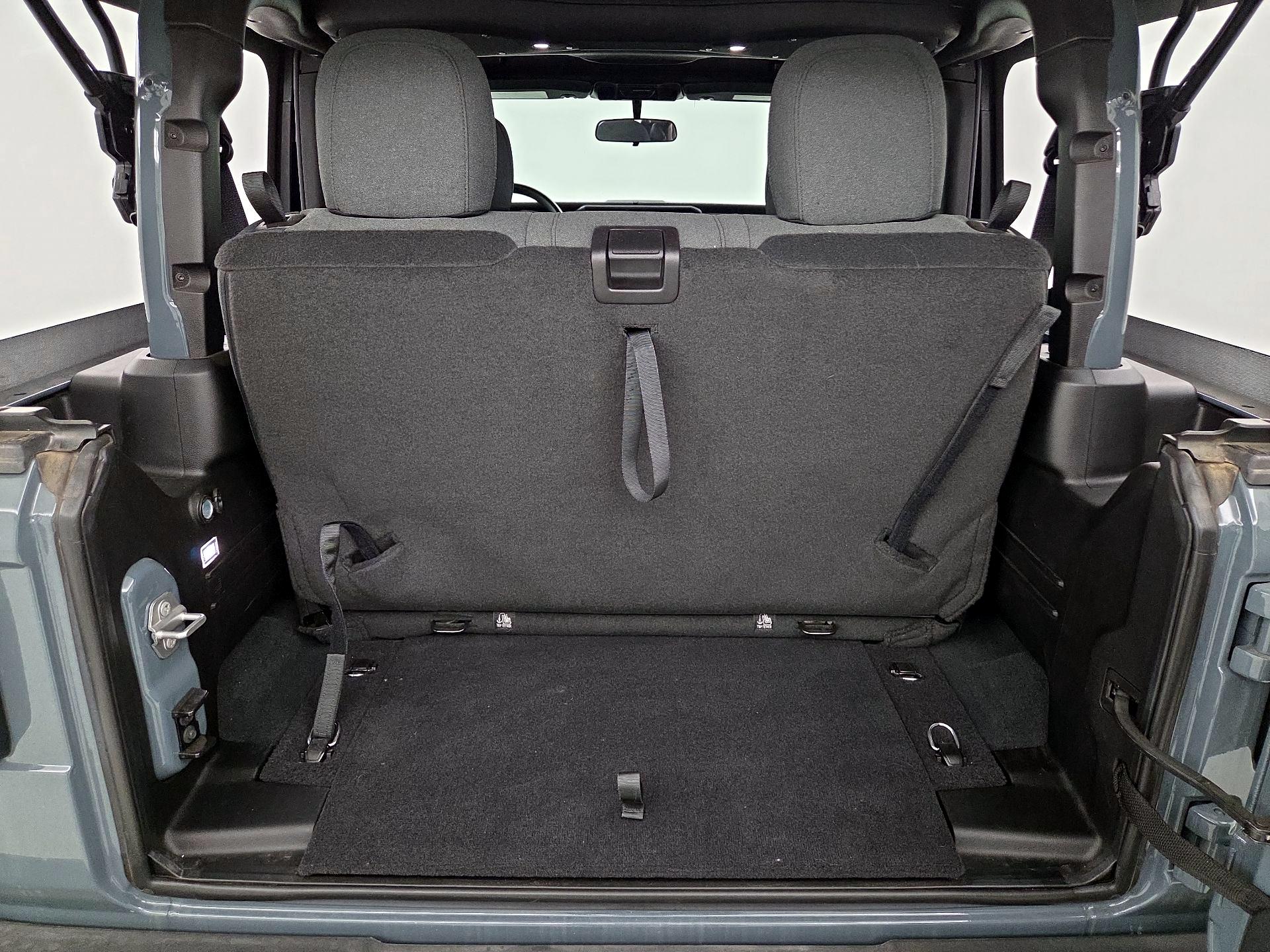 Thumbnail: 2025 Jeep Wrangler - 19