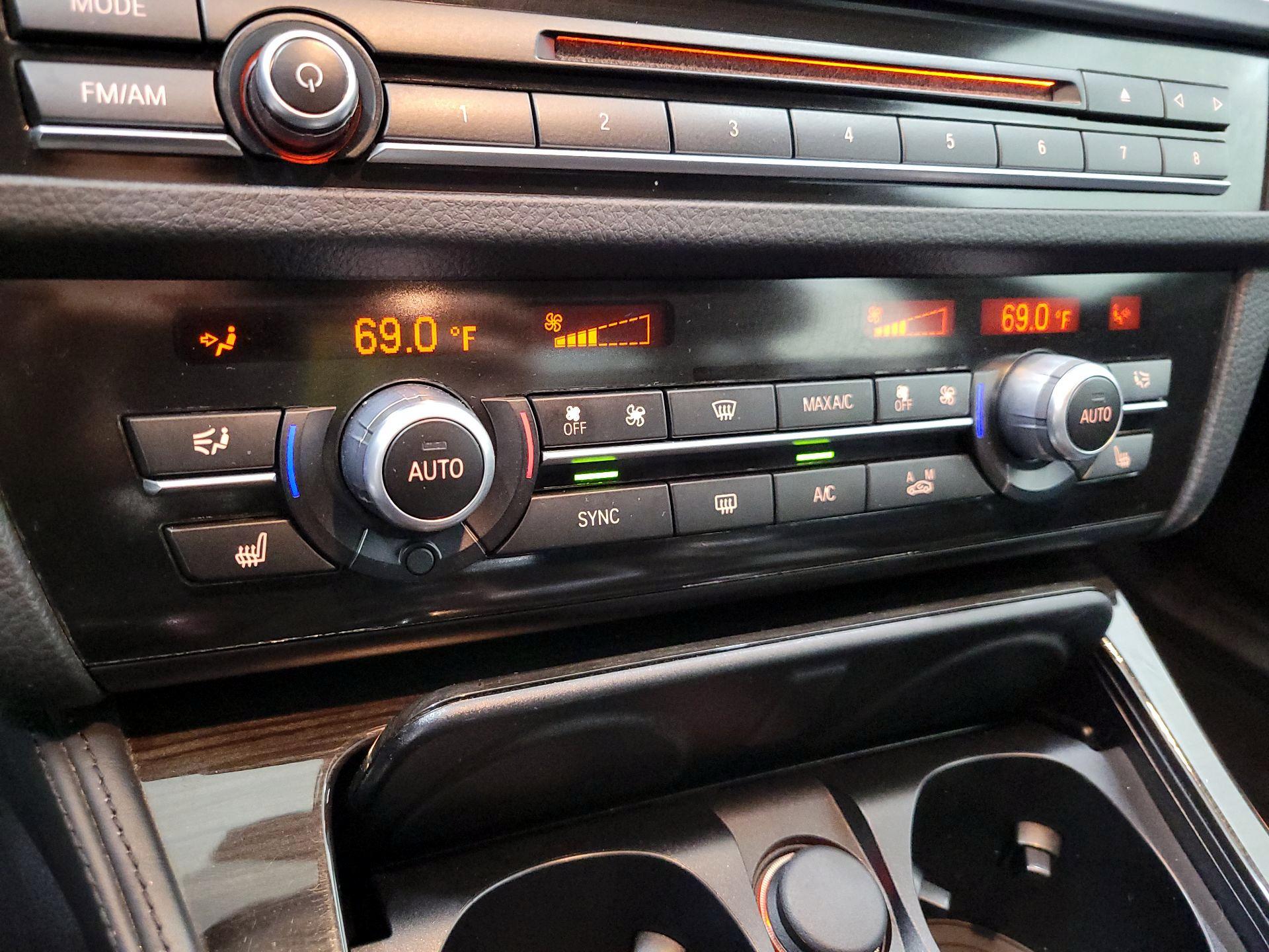 Thumbnail: 2015 BMW 5 Series - 16