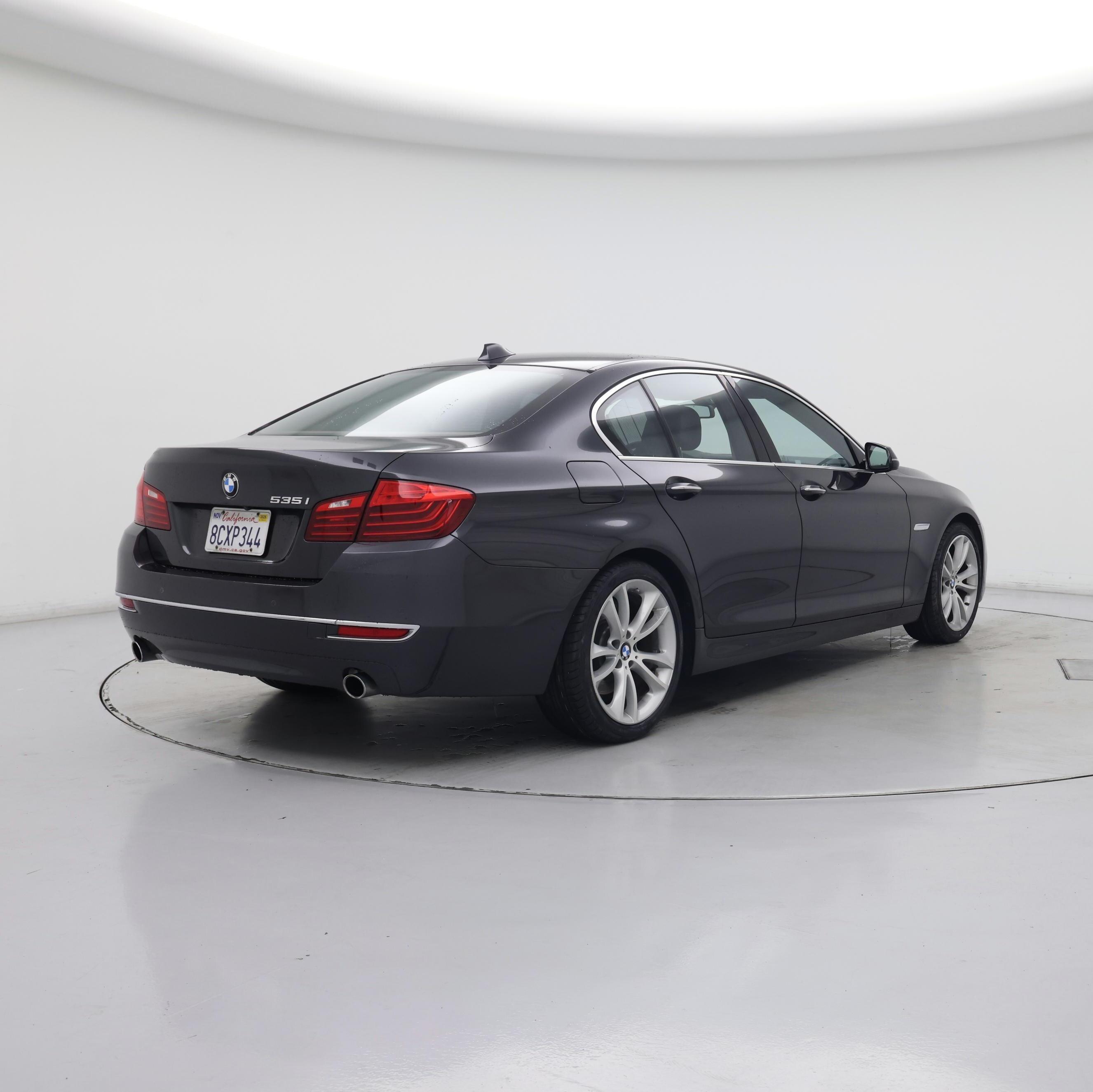 Thumbnail: 2015 BMW 5 Series - 8