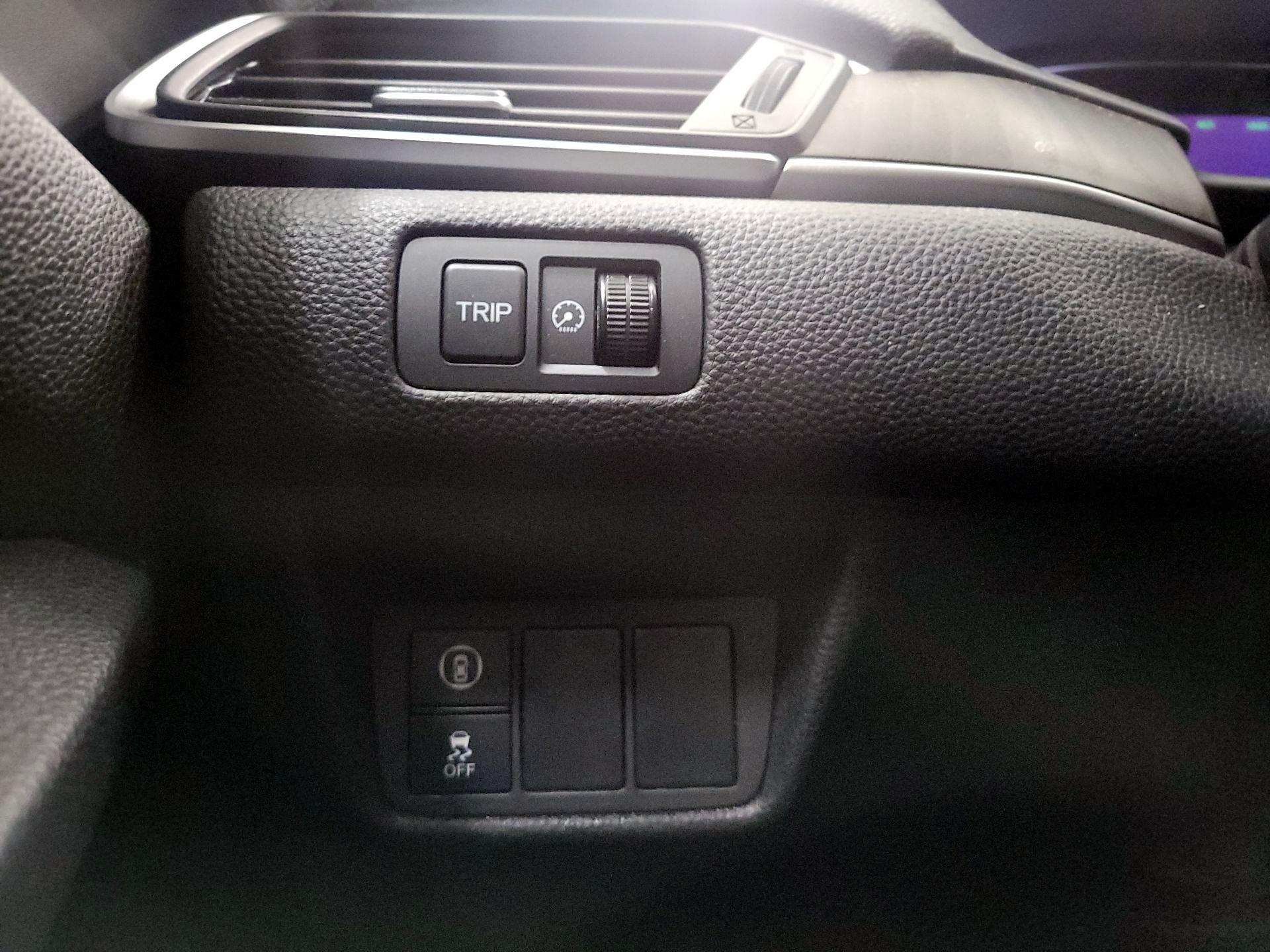 Thumbnail: 2018 Honda Accord - 13